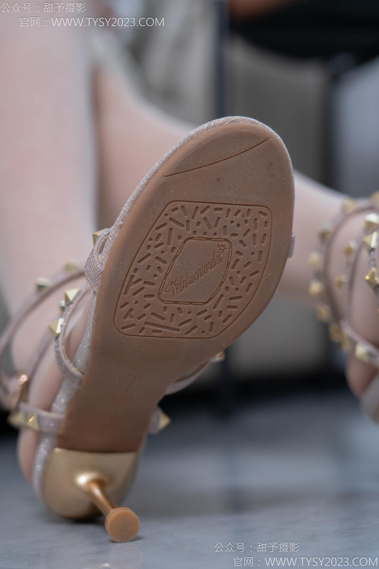 图片[60]-甜予摄影 NO.156 咻咻-高跟鞋、薄肉丝[135P] – 速更版-美库