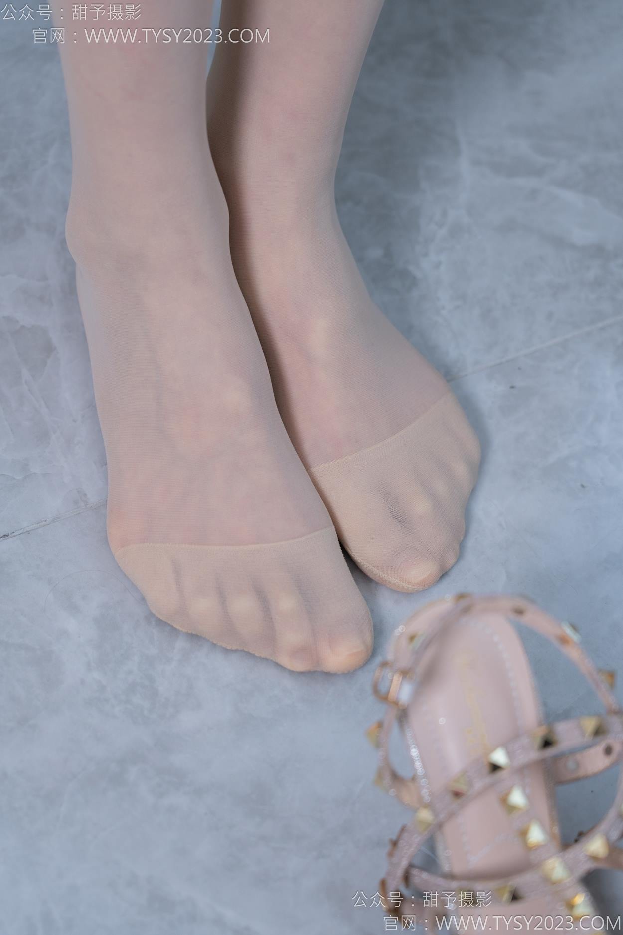 图片[69]-甜予摄影 NO.156 咻咻-高跟鞋、薄肉丝[135P] – 速更版-美库