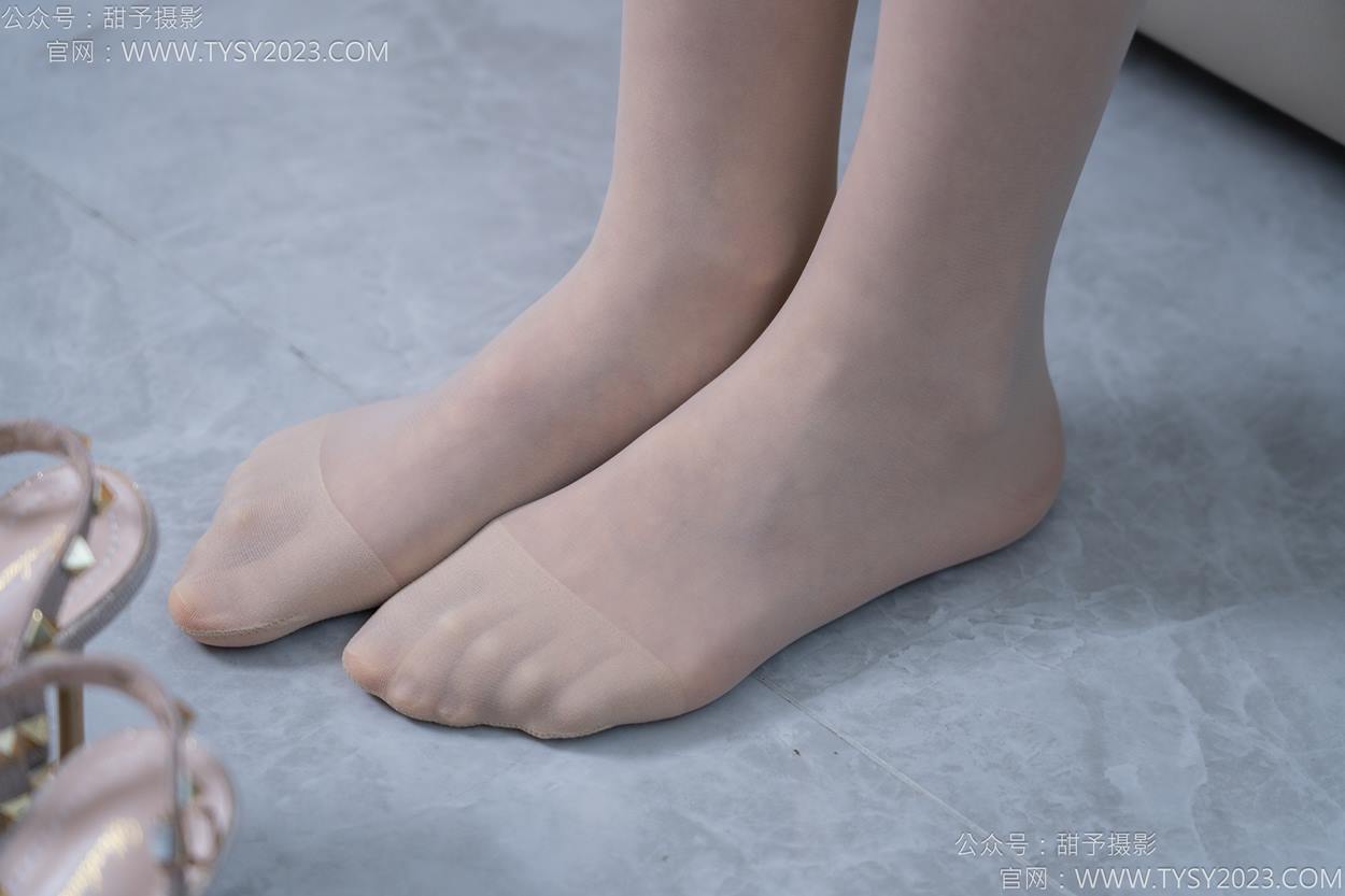 图片[70]-甜予摄影 NO.156 咻咻-高跟鞋、薄肉丝[135P] – 速更版-美库