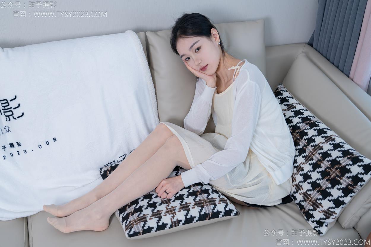 图片[103]-甜予摄影 NO.156 咻咻-高跟鞋、薄肉丝[135P] – 速更版-美库