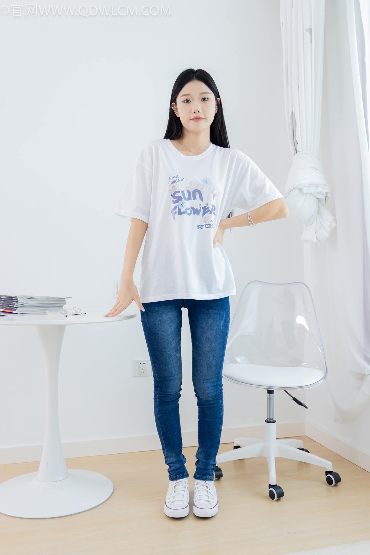 图片[27]-物恋传媒 NO.2329 小竹-帆布鞋、白船袜、肚子疼揉肚子剧情[158P] – 速更版-美库