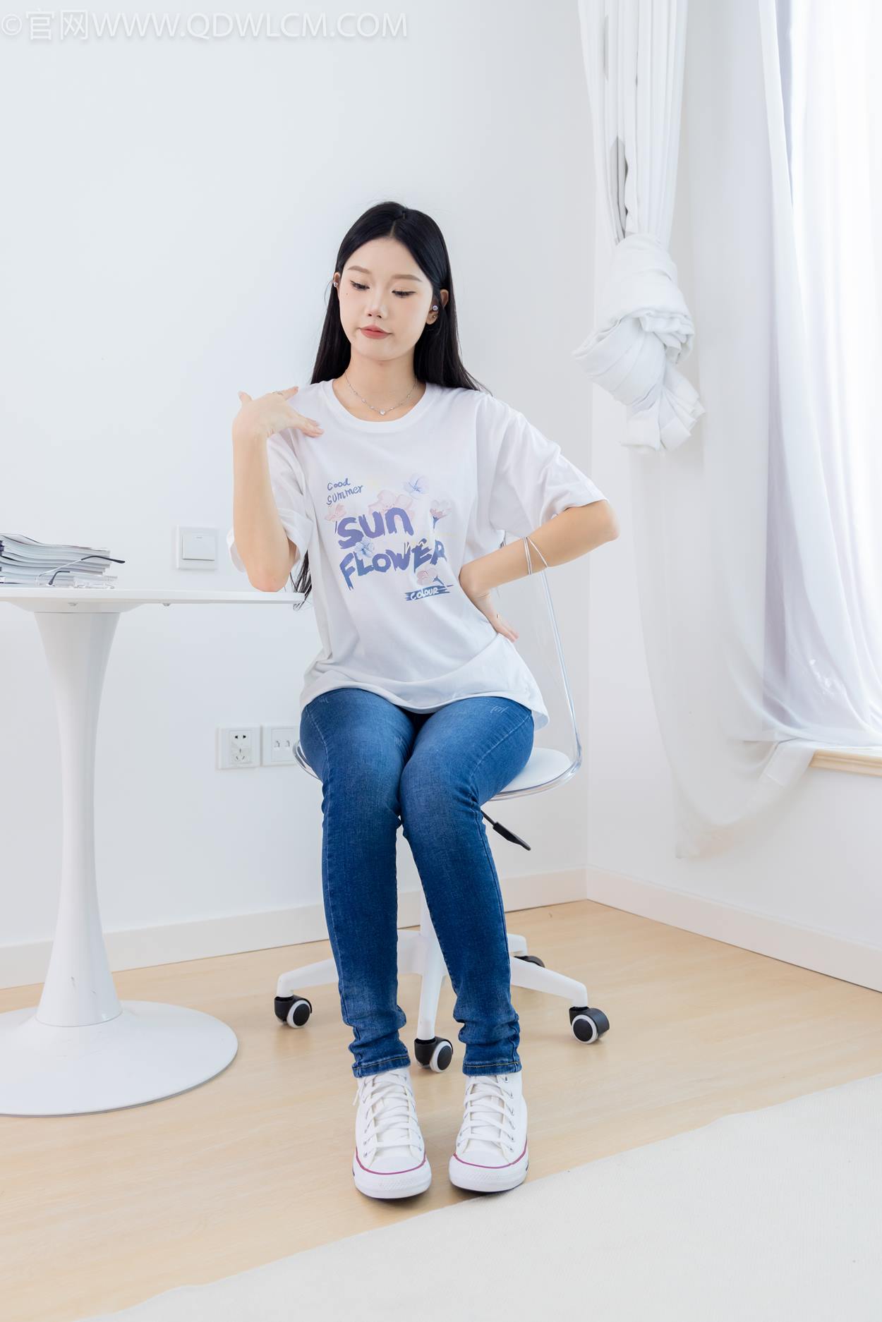 图片[46]-物恋传媒 NO.2329 小竹-帆布鞋、白船袜、肚子疼揉肚子剧情[158P] – 速更版-美库