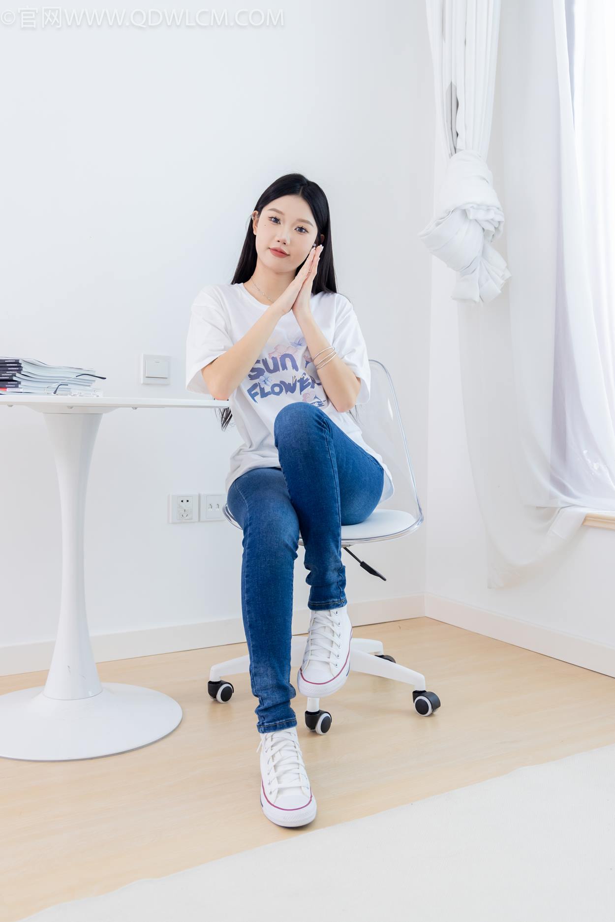 图片[49]-物恋传媒 NO.2329 小竹-帆布鞋、白船袜、肚子疼揉肚子剧情[158P] – 速更版-美库