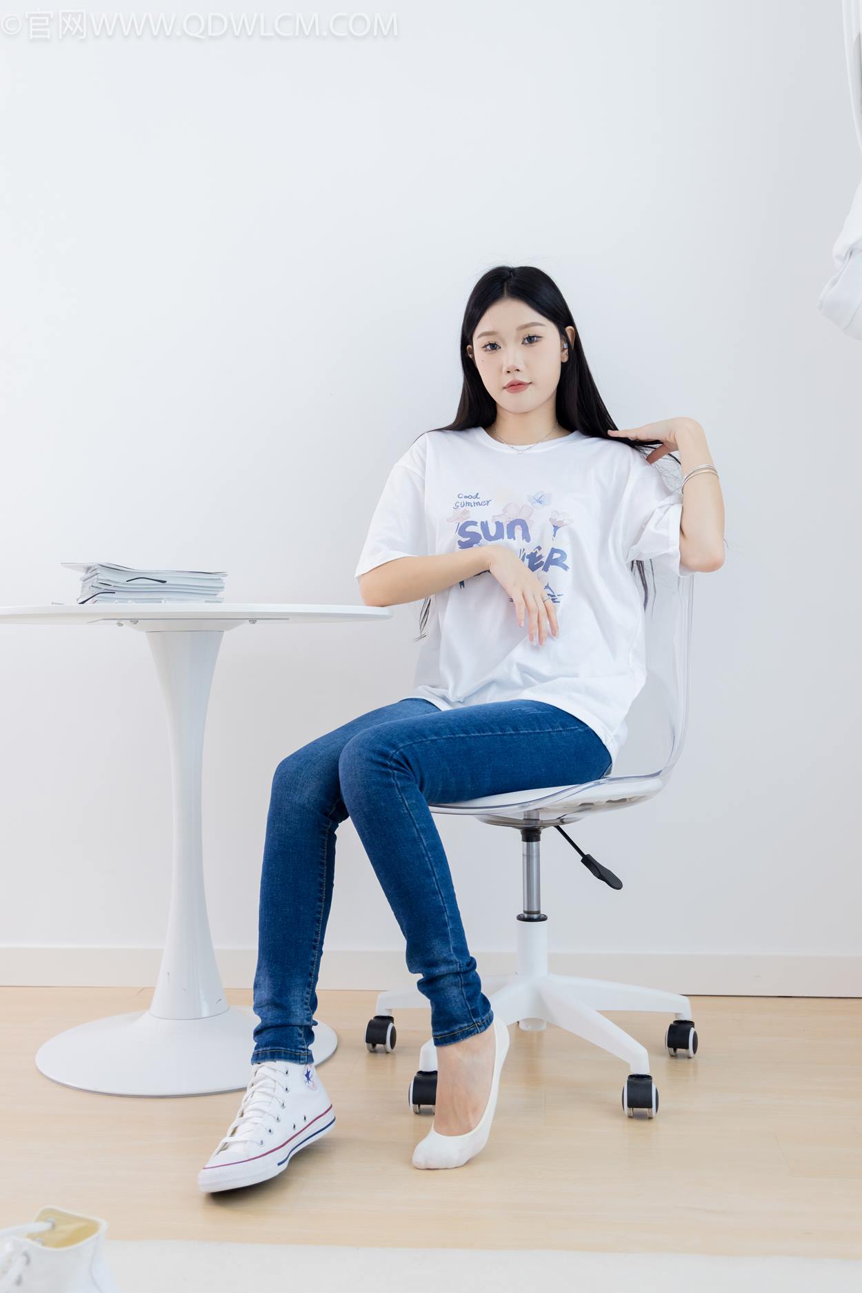 图片[57]-物恋传媒 NO.2329 小竹-帆布鞋、白船袜、肚子疼揉肚子剧情[158P] – 速更版-美库