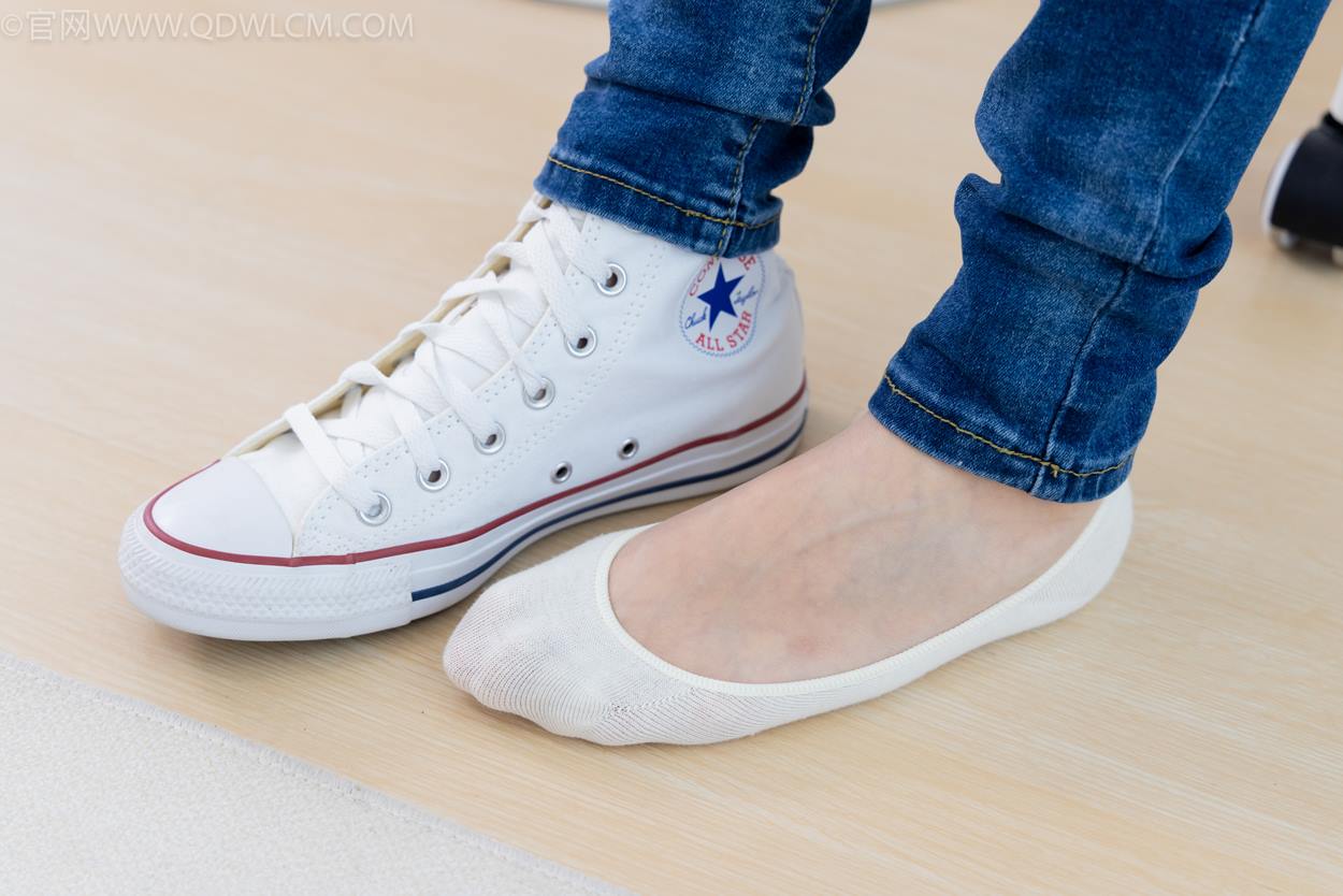 图片[63]-物恋传媒 NO.2329 小竹-帆布鞋、白船袜、肚子疼揉肚子剧情[158P] – 速更版-美库