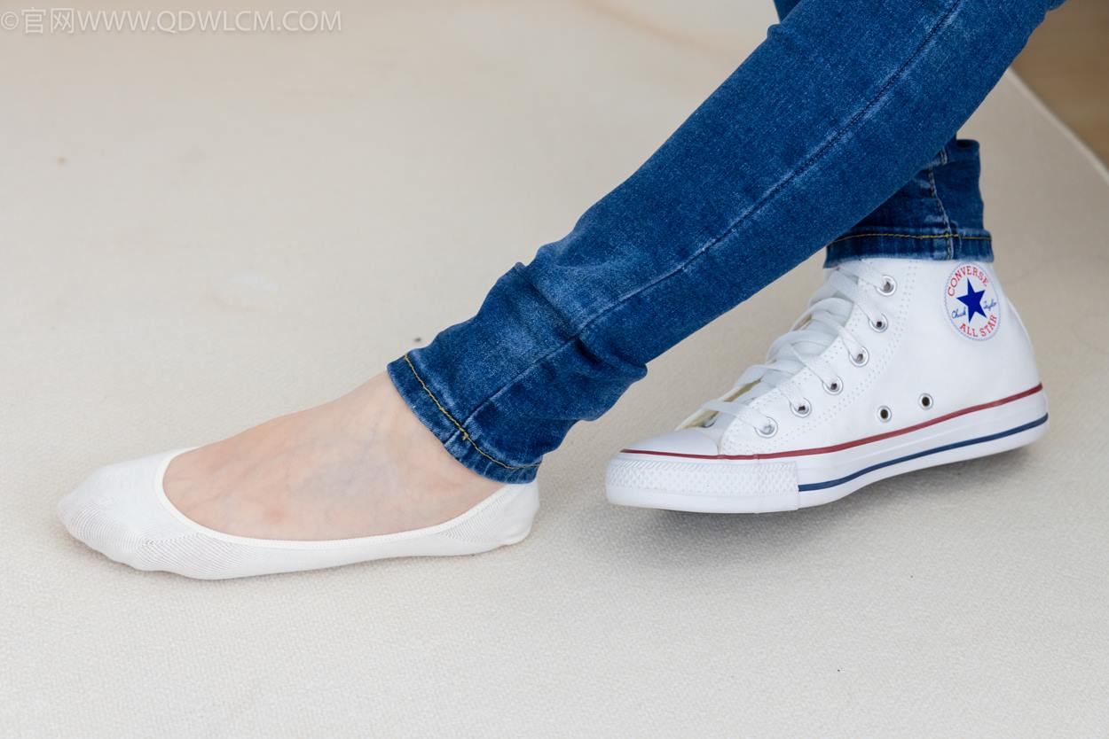 图片[74]-物恋传媒 NO.2329 小竹-帆布鞋、白船袜、肚子疼揉肚子剧情[158P] – 速更版-美库