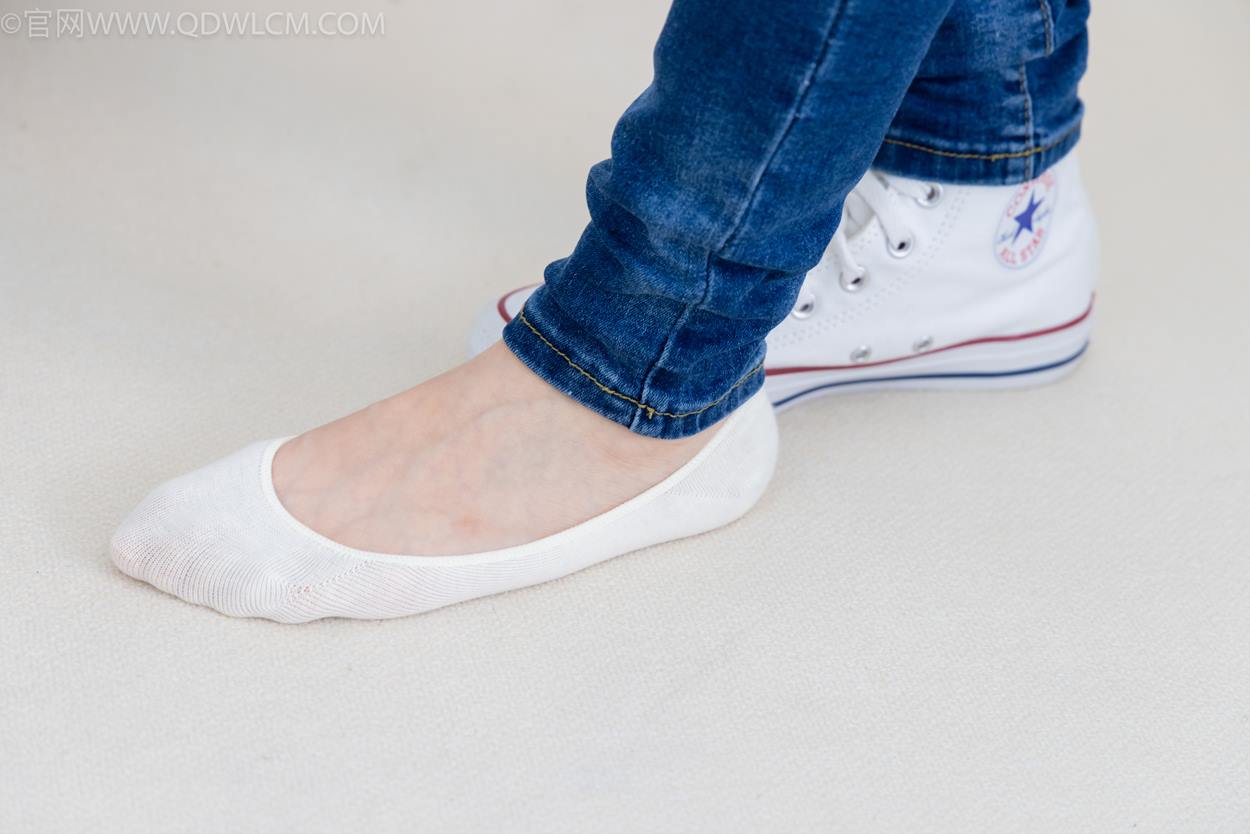 图片[76]-物恋传媒 NO.2329 小竹-帆布鞋、白船袜、肚子疼揉肚子剧情[158P] – 速更版-美库