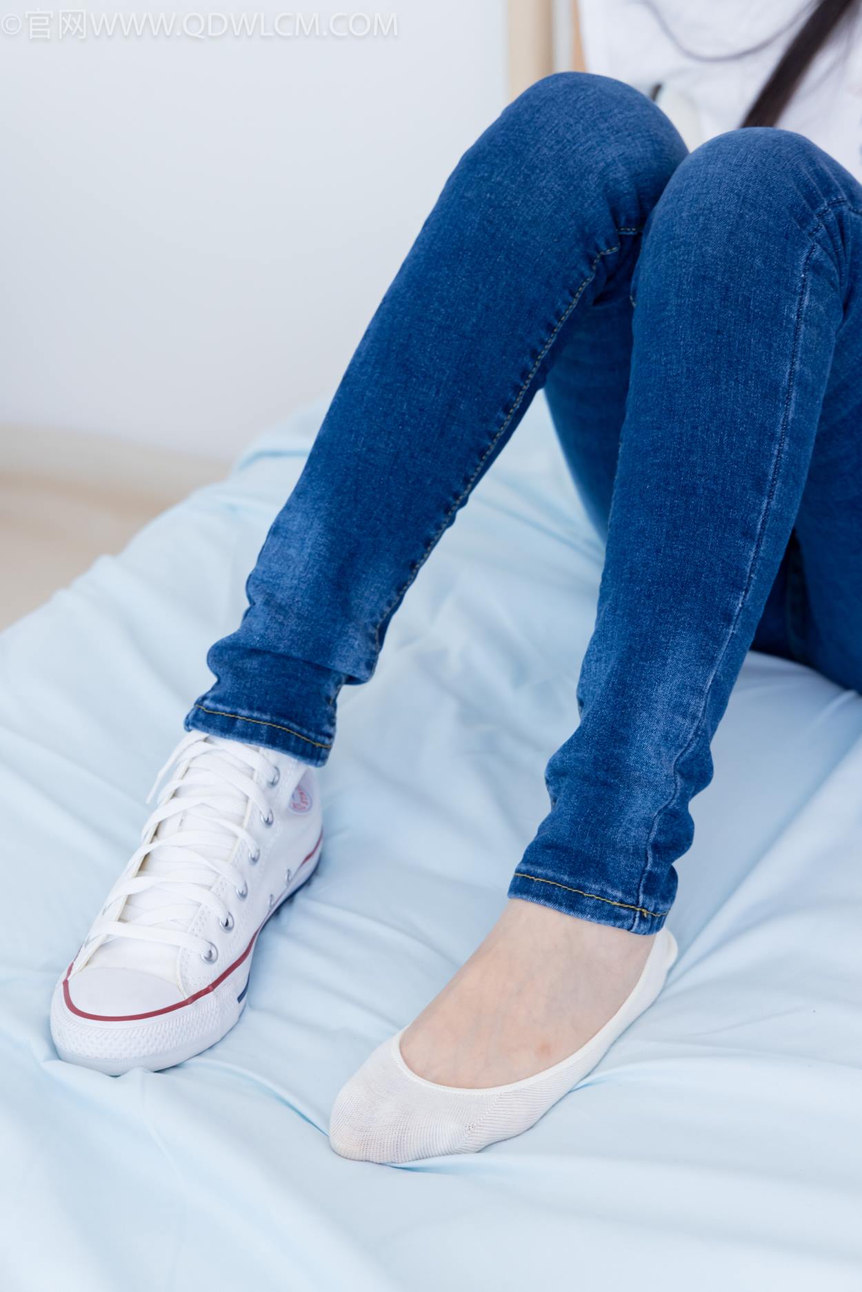 图片[96]-物恋传媒 NO.2329 小竹-帆布鞋、白船袜、肚子疼揉肚子剧情[158P] – 速更版-美库