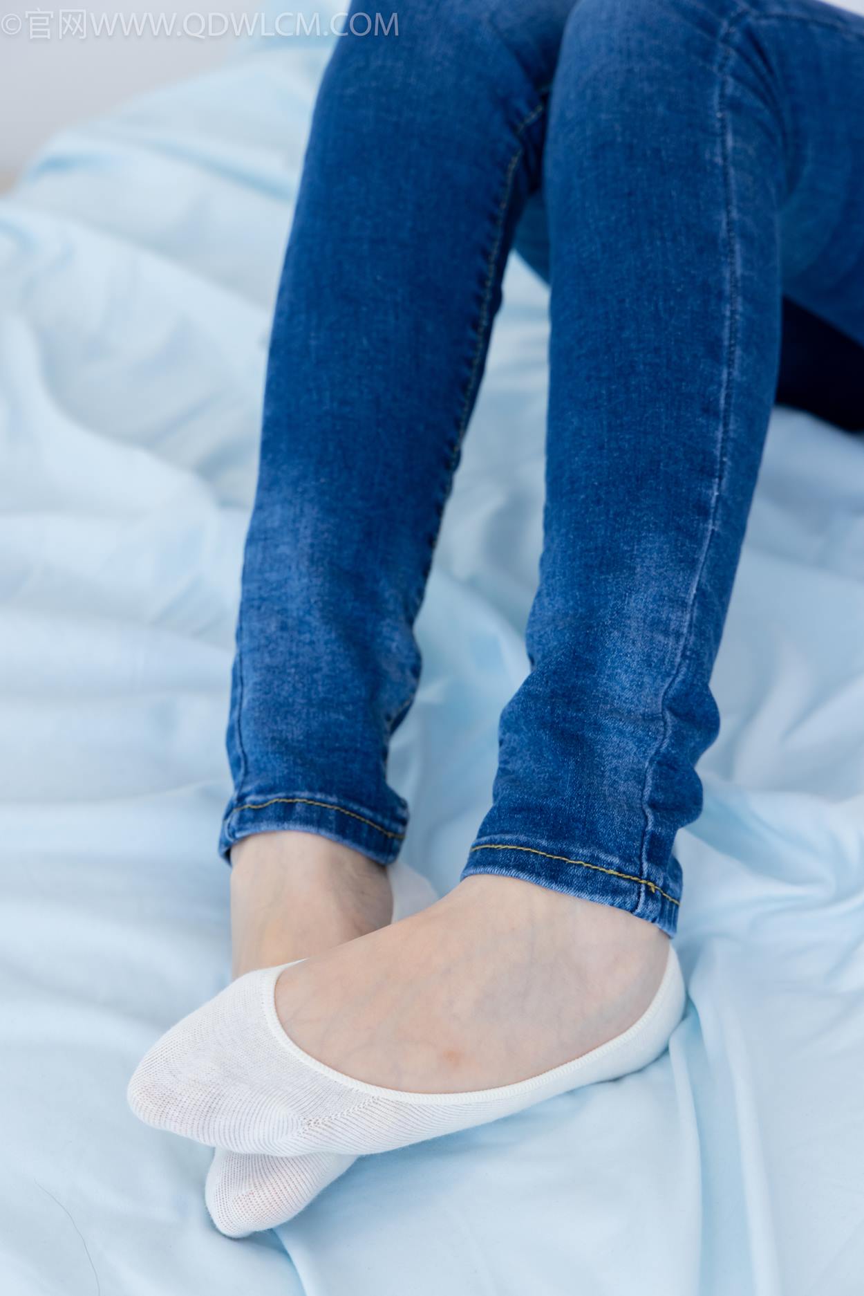 图片[114]-物恋传媒 NO.2329 小竹-帆布鞋、白船袜、肚子疼揉肚子剧情[158P] – 速更版-美库