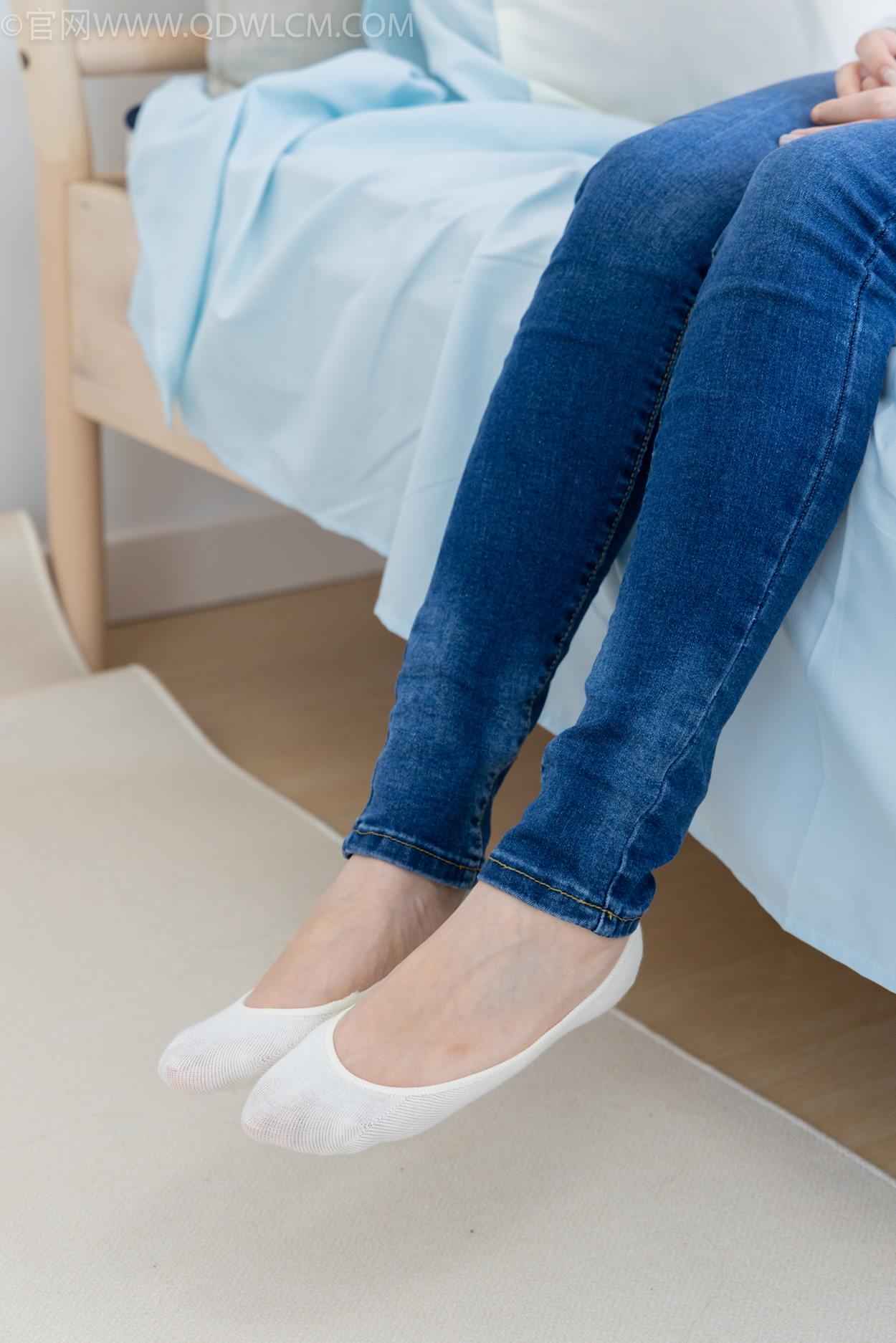 图片[122]-物恋传媒 NO.2329 小竹-帆布鞋、白船袜、肚子疼揉肚子剧情[158P] – 速更版-美库