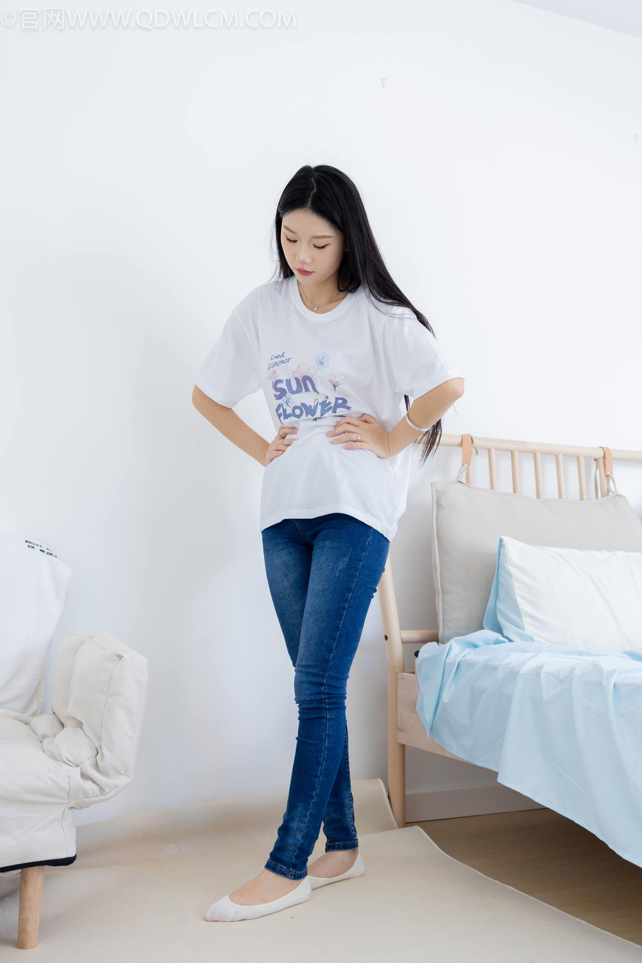 图片[134]-物恋传媒 NO.2329 小竹-帆布鞋、白船袜、肚子疼揉肚子剧情[158P] – 速更版-美库