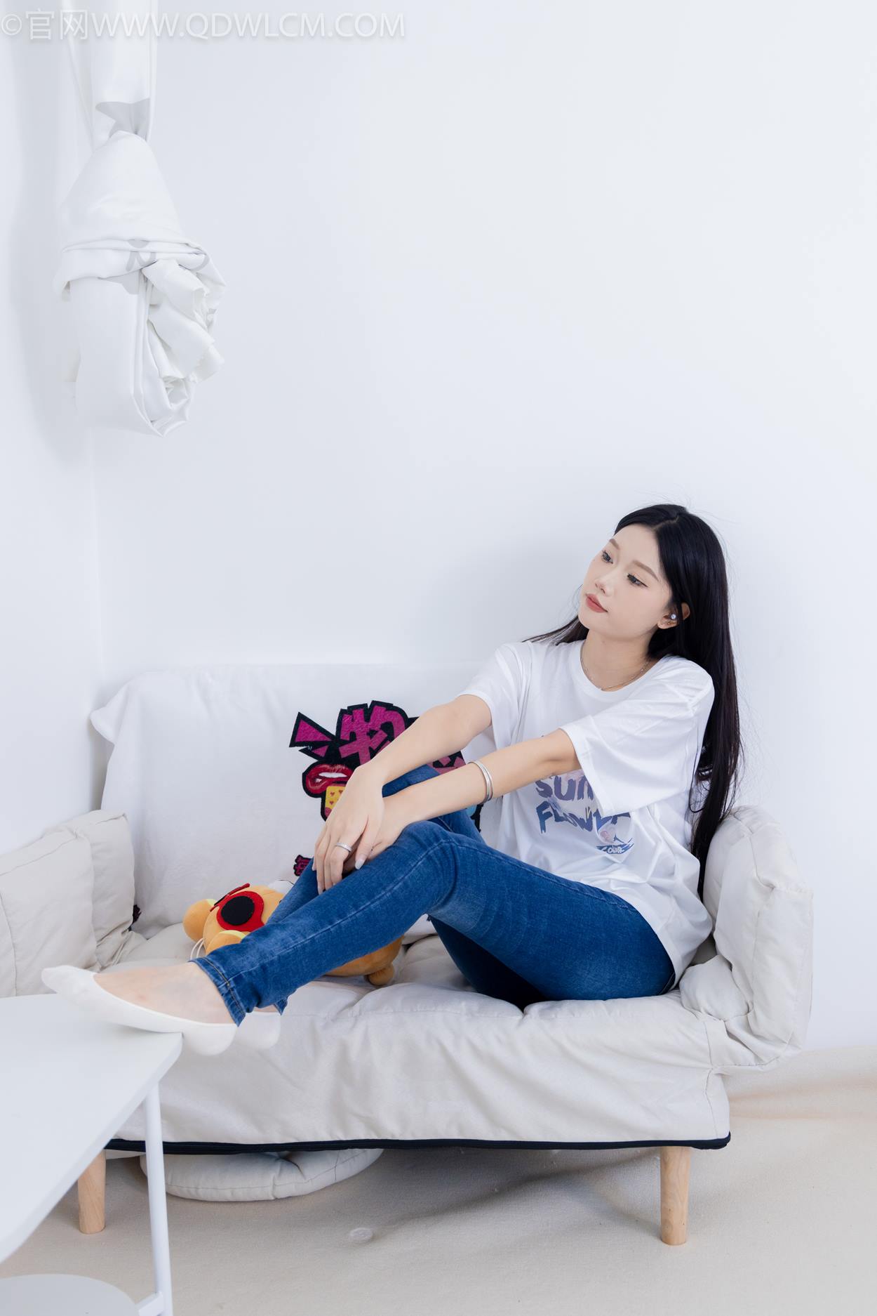 图片[143]-物恋传媒 NO.2329 小竹-帆布鞋、白船袜、肚子疼揉肚子剧情[158P] – 速更版-美库