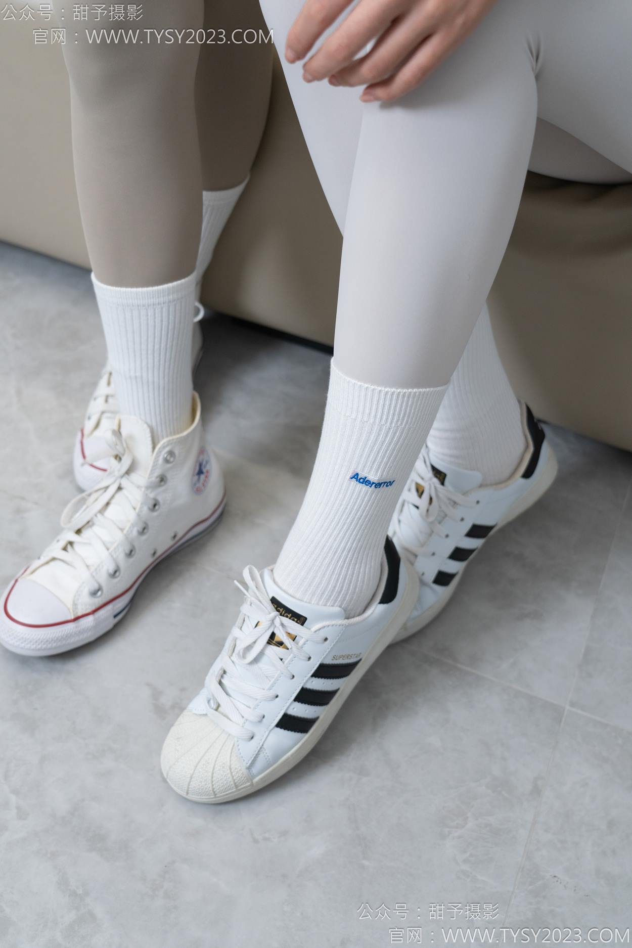 图片[33]-甜予摄影 NO.157 澜澜咖啡豆-帆布鞋、板鞋、白棉袜、薄黑丝、薄肉丝[104P] – 速更版-美库