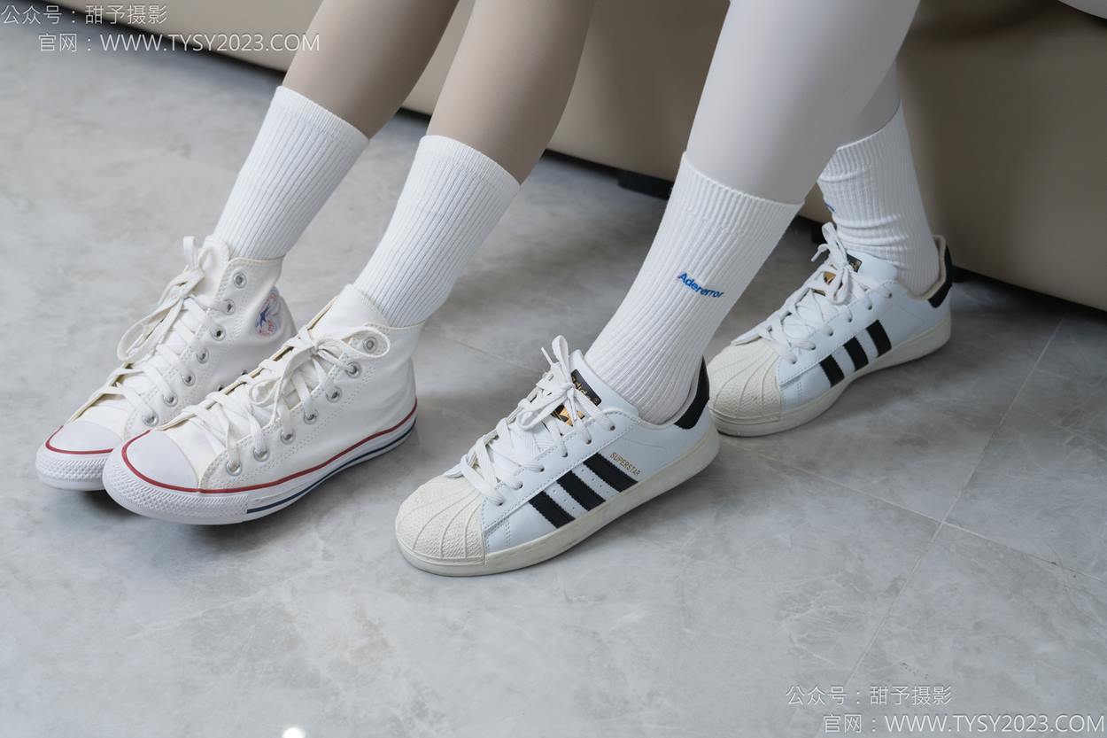 图片[73]-甜予摄影 NO.157 澜澜咖啡豆-帆布鞋、板鞋、白棉袜、薄黑丝、薄肉丝[104P] – 速更版-美库