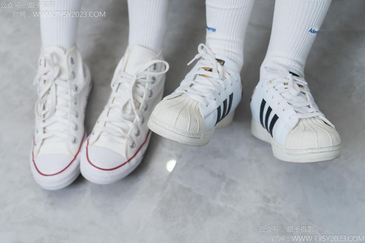 图片[87]-甜予摄影 NO.157 澜澜咖啡豆-帆布鞋、板鞋、白棉袜、薄黑丝、薄肉丝[104P] – 速更版-美库