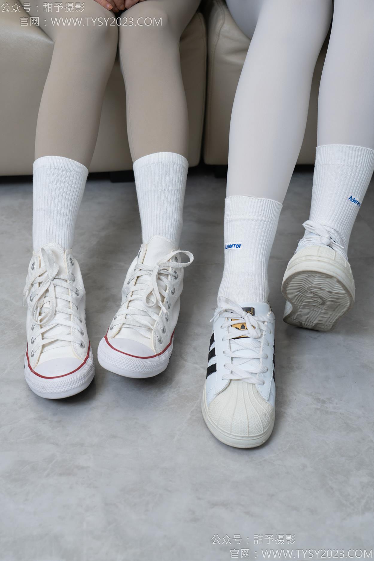 图片[104]-甜予摄影 NO.157 澜澜咖啡豆-帆布鞋、板鞋、白棉袜、薄黑丝、薄肉丝[104P] – 速更版-美库