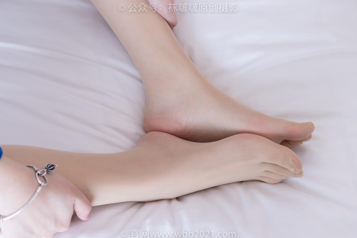 图片[137]-[BoBoSocks袜啵啵]NO.534 小甜豆-高跟长靴、油亮薄黑丝叠穿薄肉丝五指袜、瑜伽短裤裤里丝[144P] – 速更版-美库