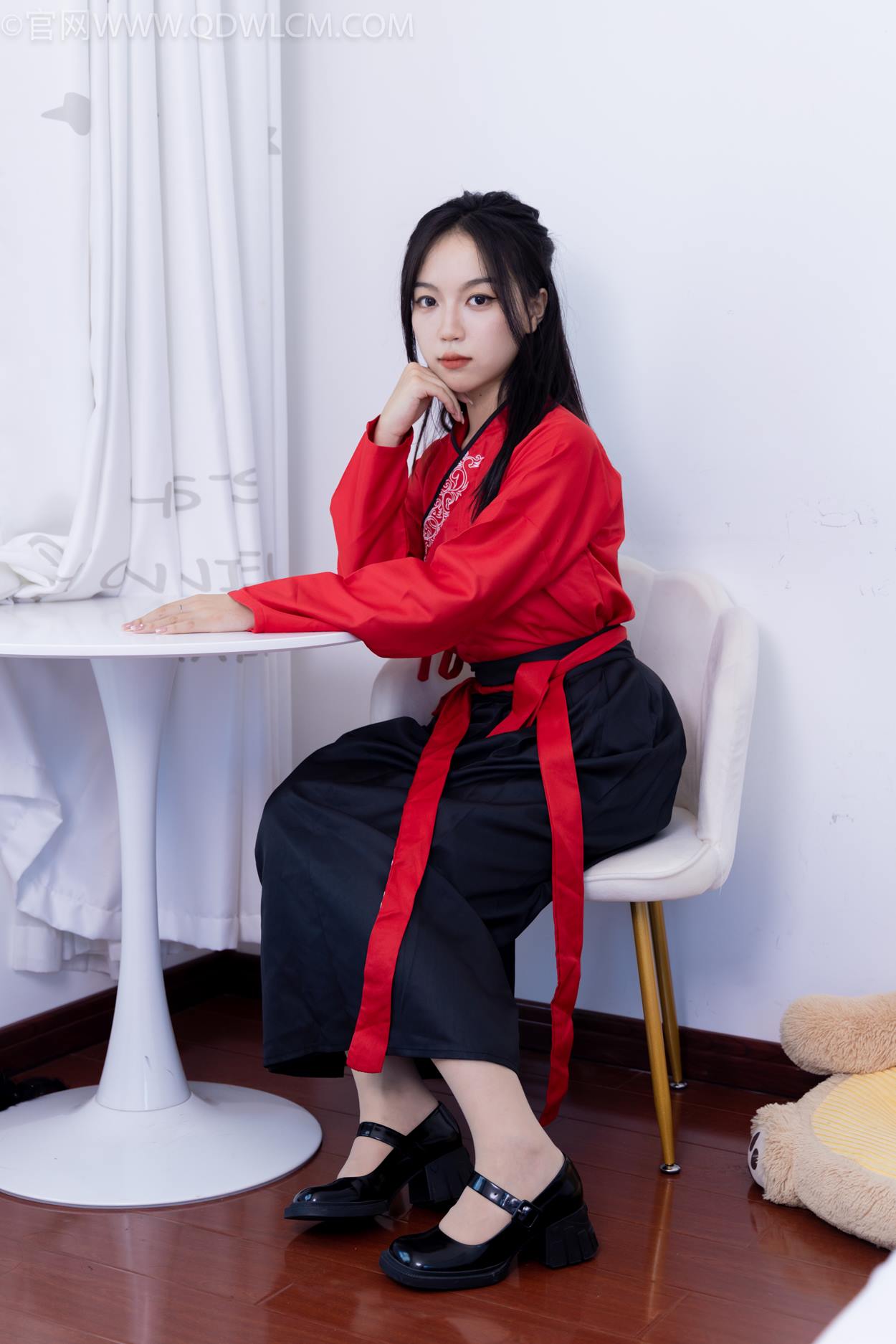 图片[145]-物恋传媒 NO.2330 纱纱-汉服、皮鞋、白棉袜、薄肉丝[151P] – 速更版-美库