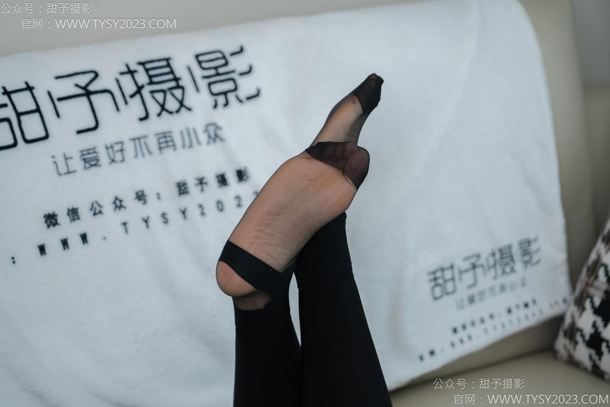 图片[50]-甜予摄影 NO.158 梦梦-高跟鞋、短肉丝、短黑丝、裸足[130P] – 速更版-美库