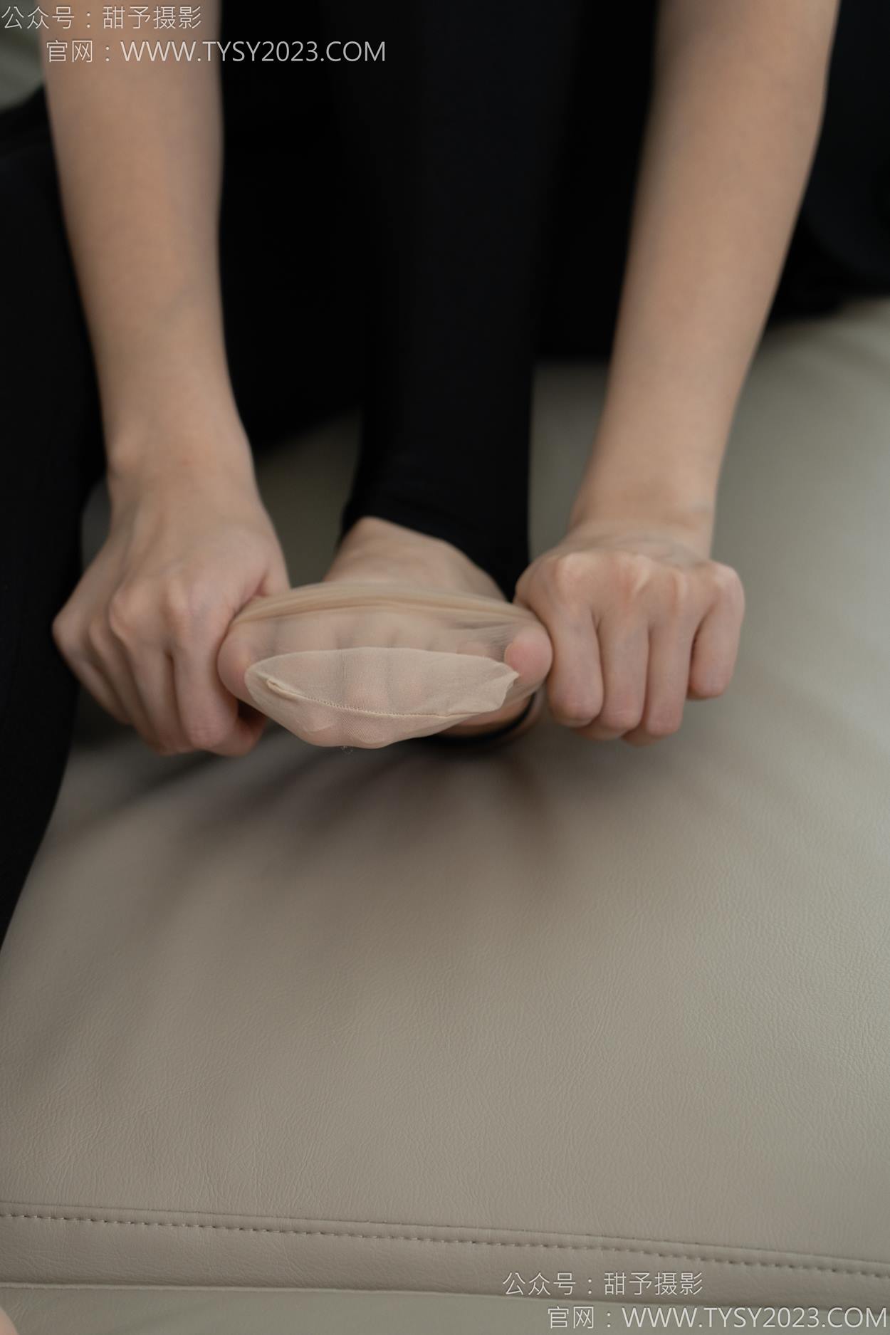 图片[91]-甜予摄影 NO.158 梦梦-高跟鞋、短肉丝、短黑丝、裸足[130P] – 速更版-美库