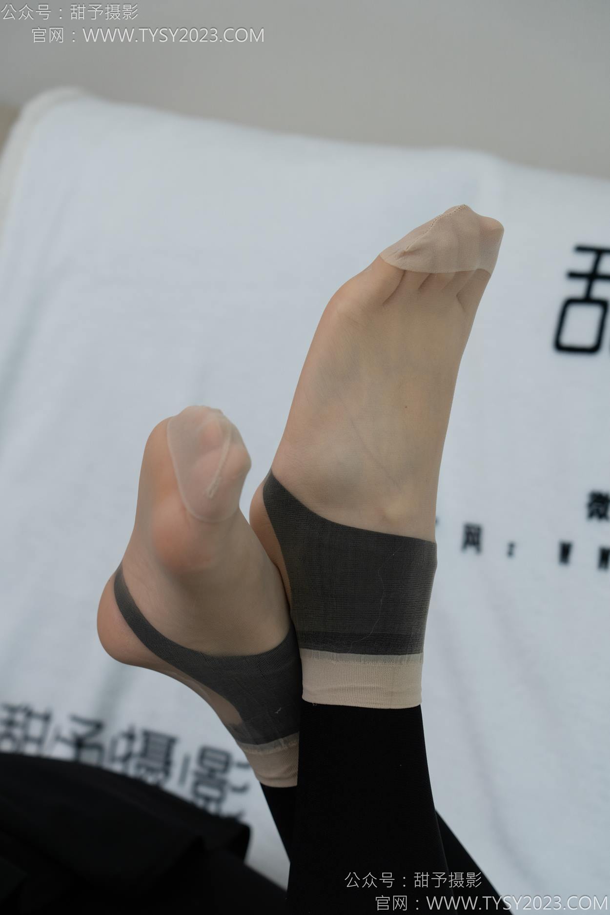 图片[116]-甜予摄影 NO.158 梦梦-高跟鞋、短肉丝、短黑丝、裸足[130P] – 速更版-美库