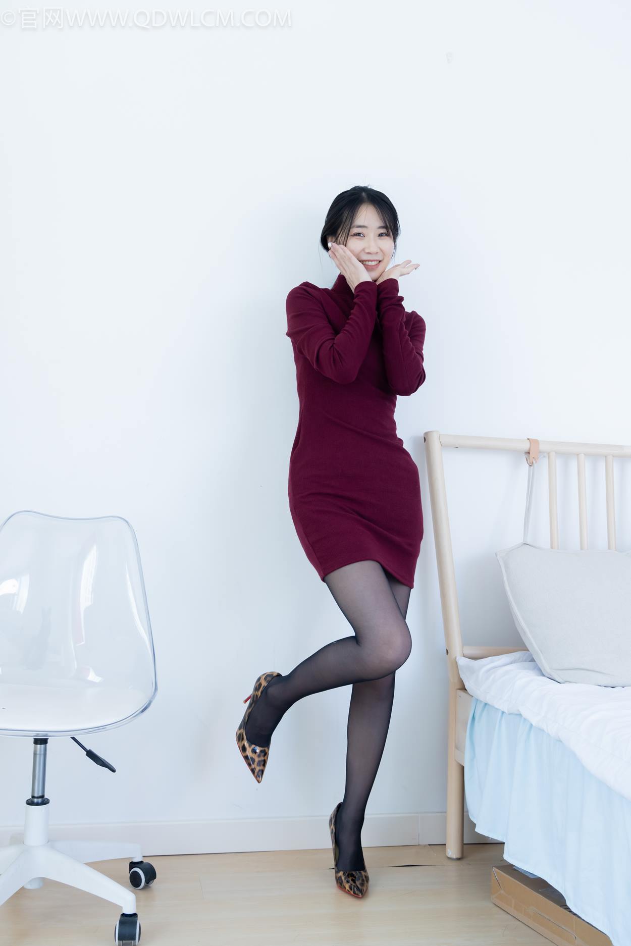 图片[13]-物恋传媒 NO.2331 菜菜-高跟鞋、薄黑丝、裸足[168P] – 速更版-美库