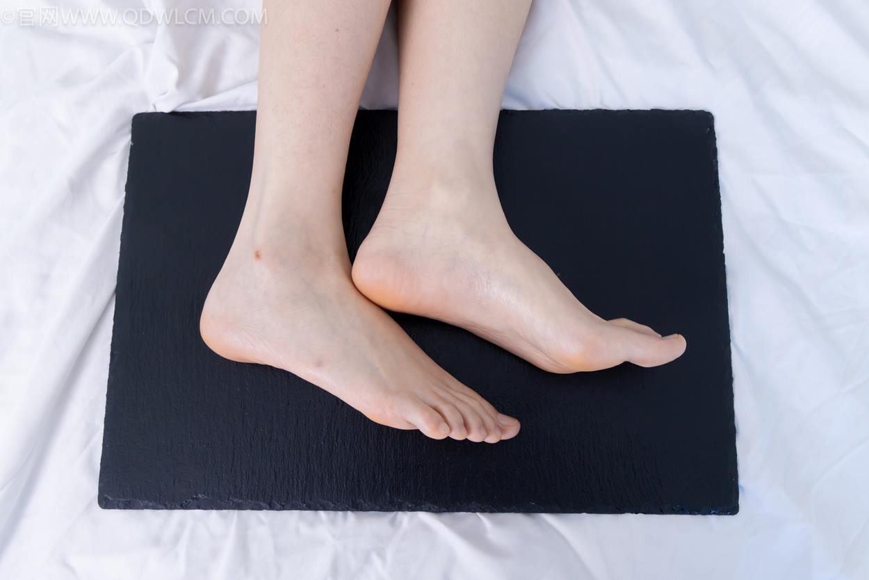 图片[92]-物恋传媒 NO.2331 菜菜-高跟鞋、薄黑丝、裸足[168P] – 速更版-美库