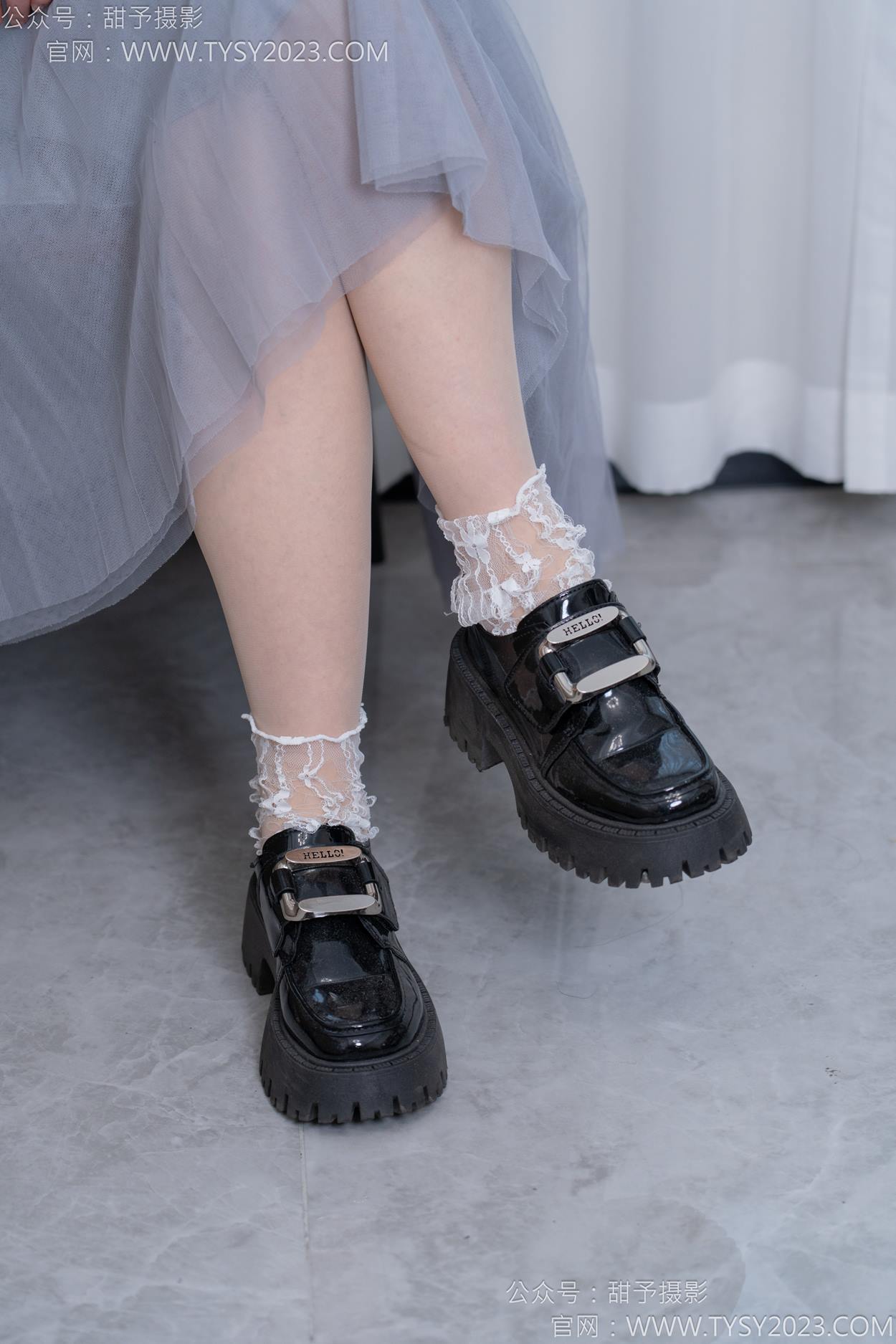 图片[13]-甜予摄影 NO.159 杨梅-皮鞋、蕾丝袜、薄肉丝[88P] – 速更版-美库