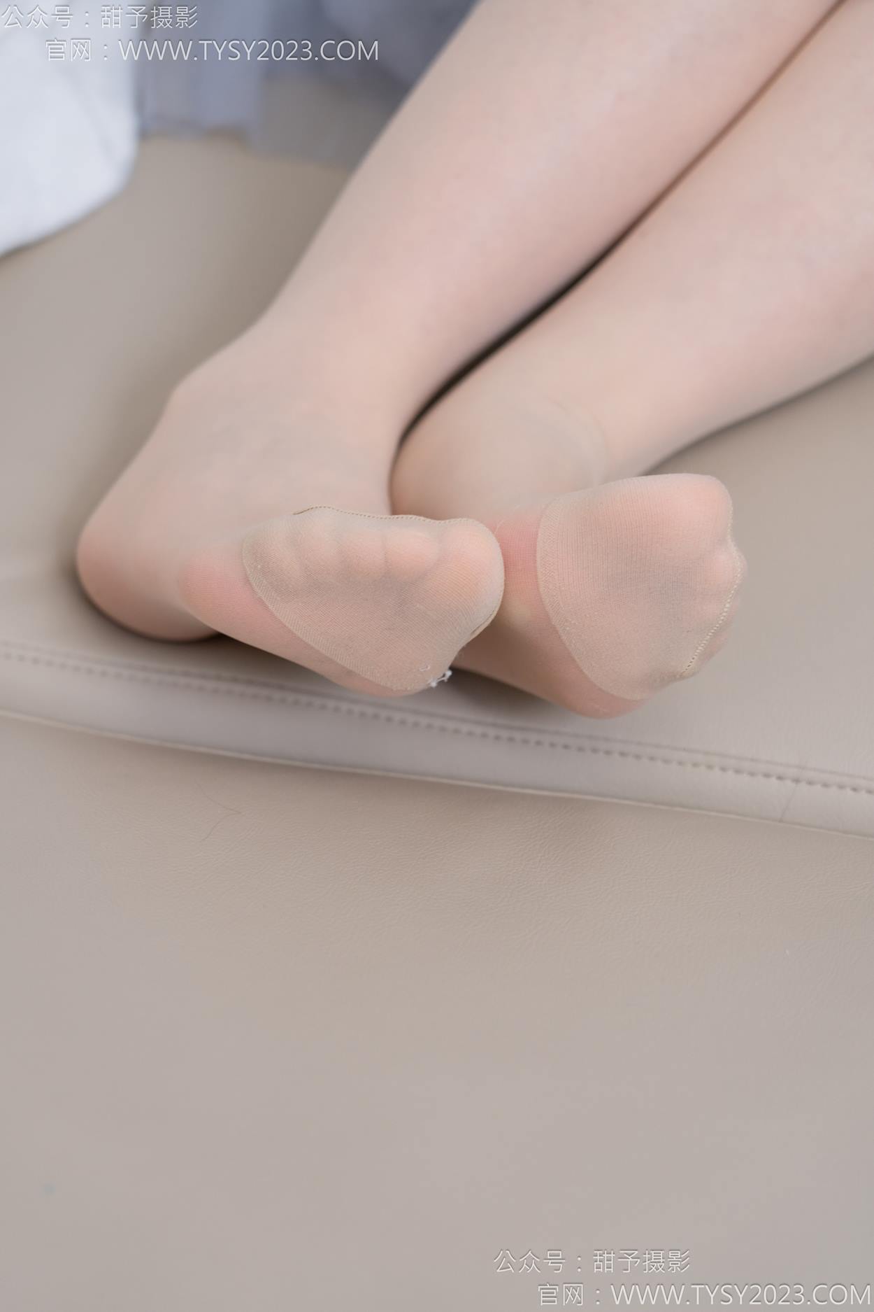 图片[70]-甜予摄影 NO.159 杨梅-皮鞋、蕾丝袜、薄肉丝[88P] – 速更版-美库