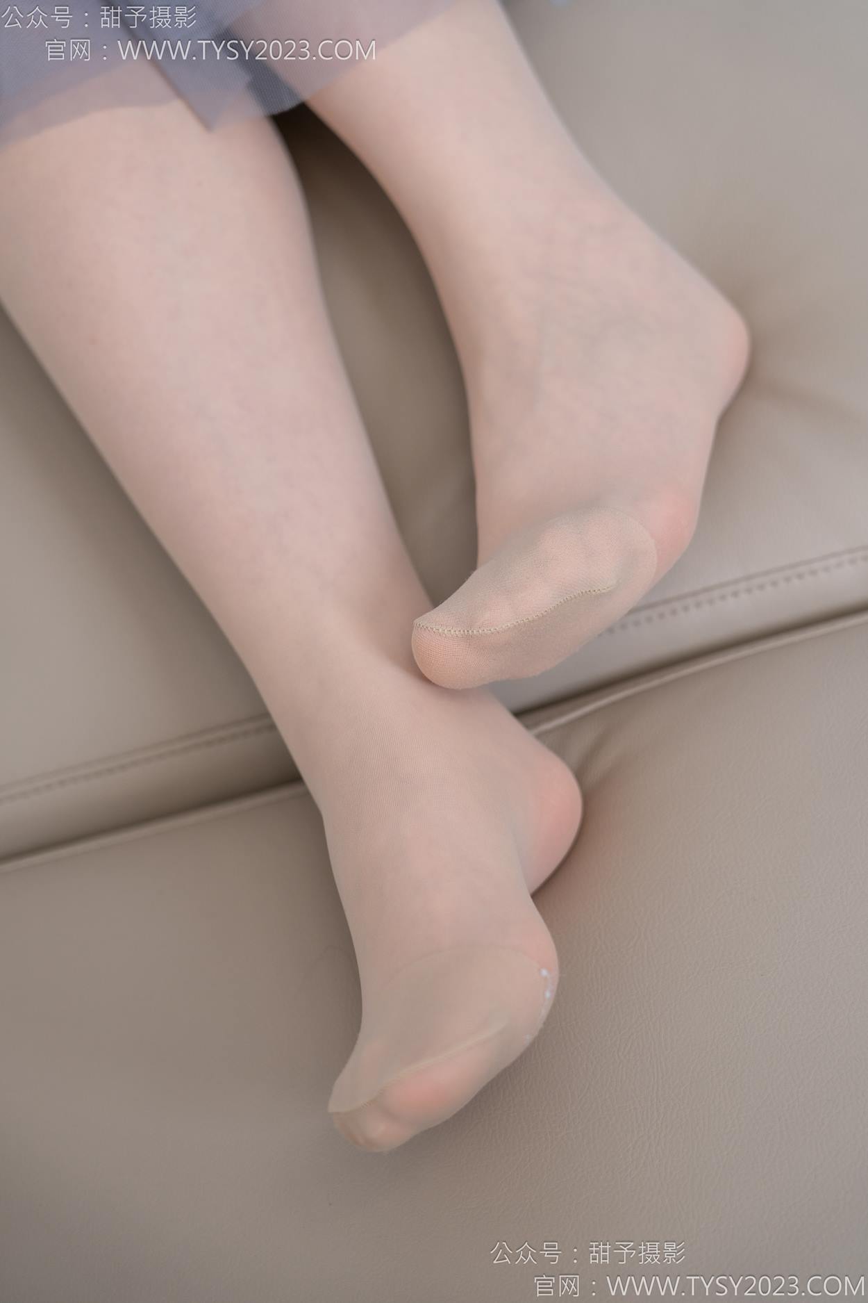 图片[77]-甜予摄影 NO.159 杨梅-皮鞋、蕾丝袜、薄肉丝[88P] – 速更版-美库