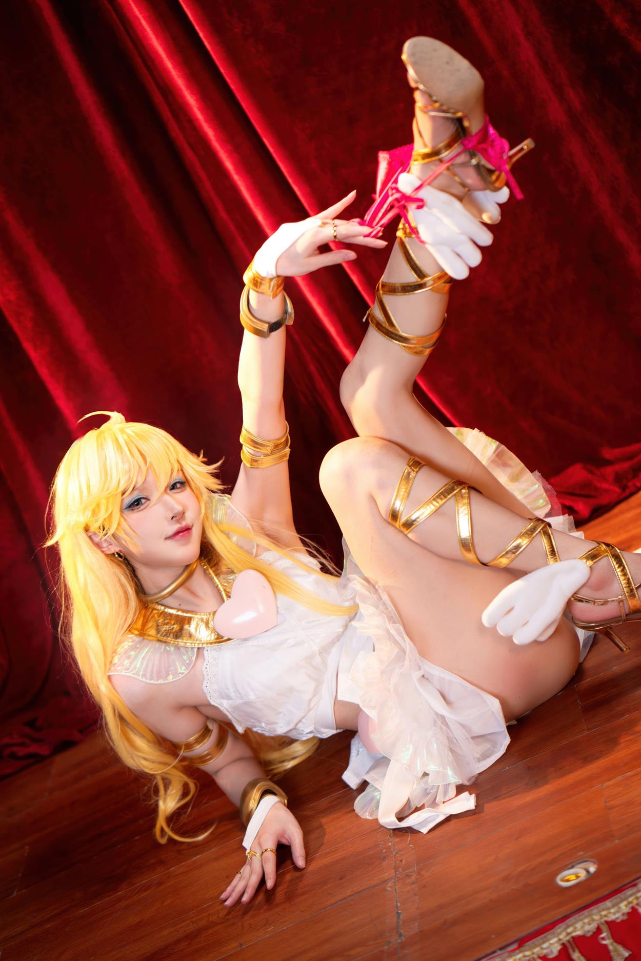 图片[16]-阿包也是兔娘 & 苏苏苏Sofia – 吊带袜天使[20P] – 速更版-美库