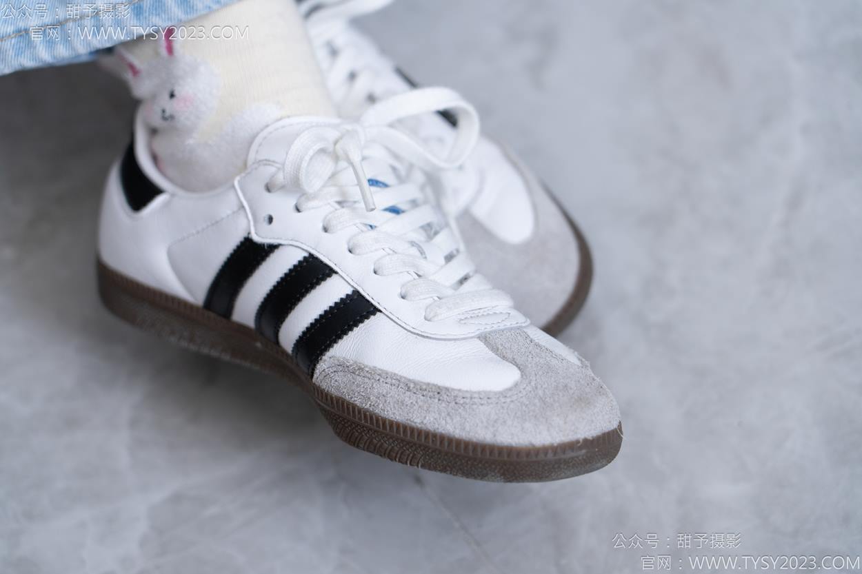 图片[21]-甜予摄影 NO.160 番茄-板鞋、印花棉袜、裸足[105P] – 速更版-美库