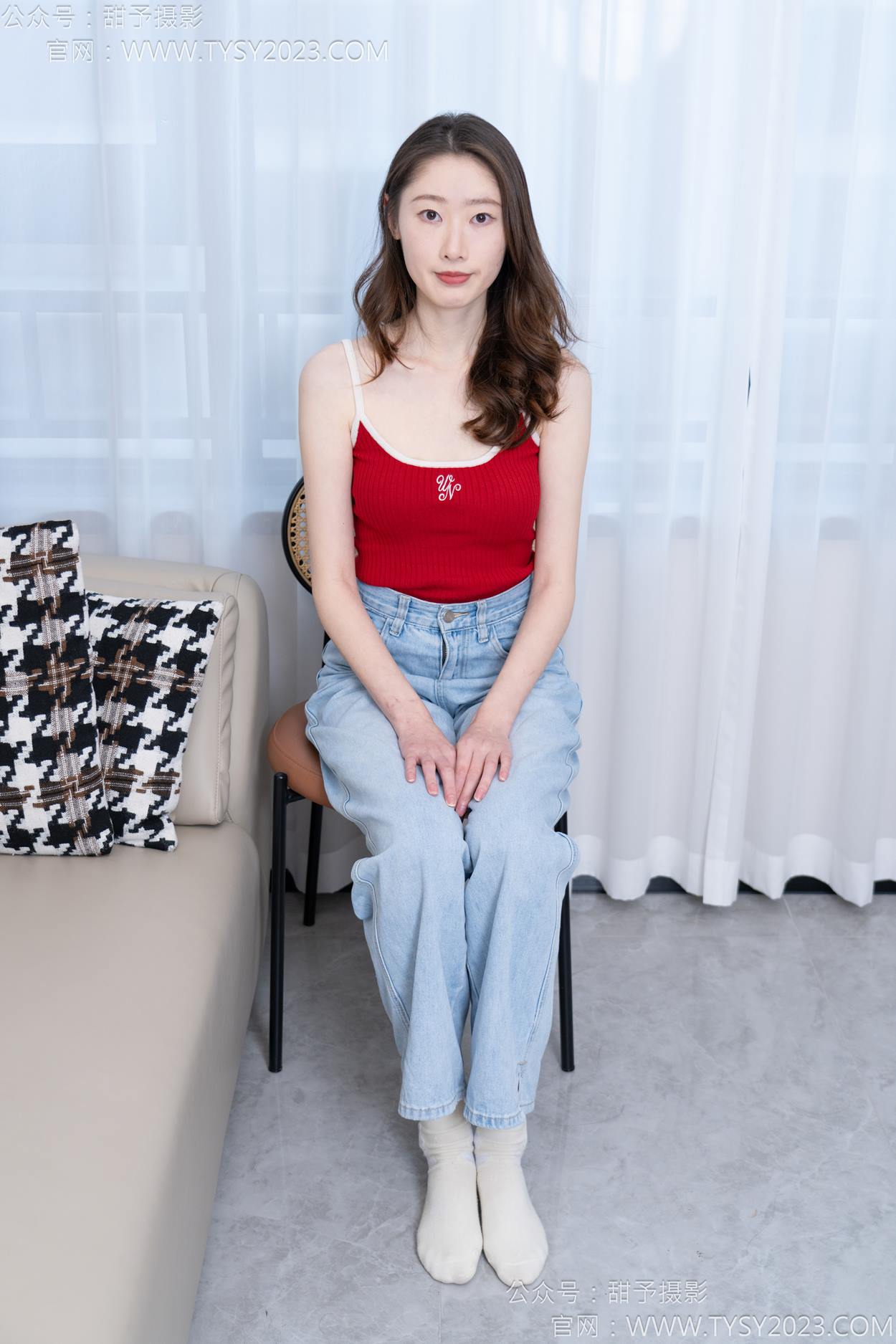 图片[27]-甜予摄影 NO.160 番茄-板鞋、印花棉袜、裸足[105P] – 速更版-美库