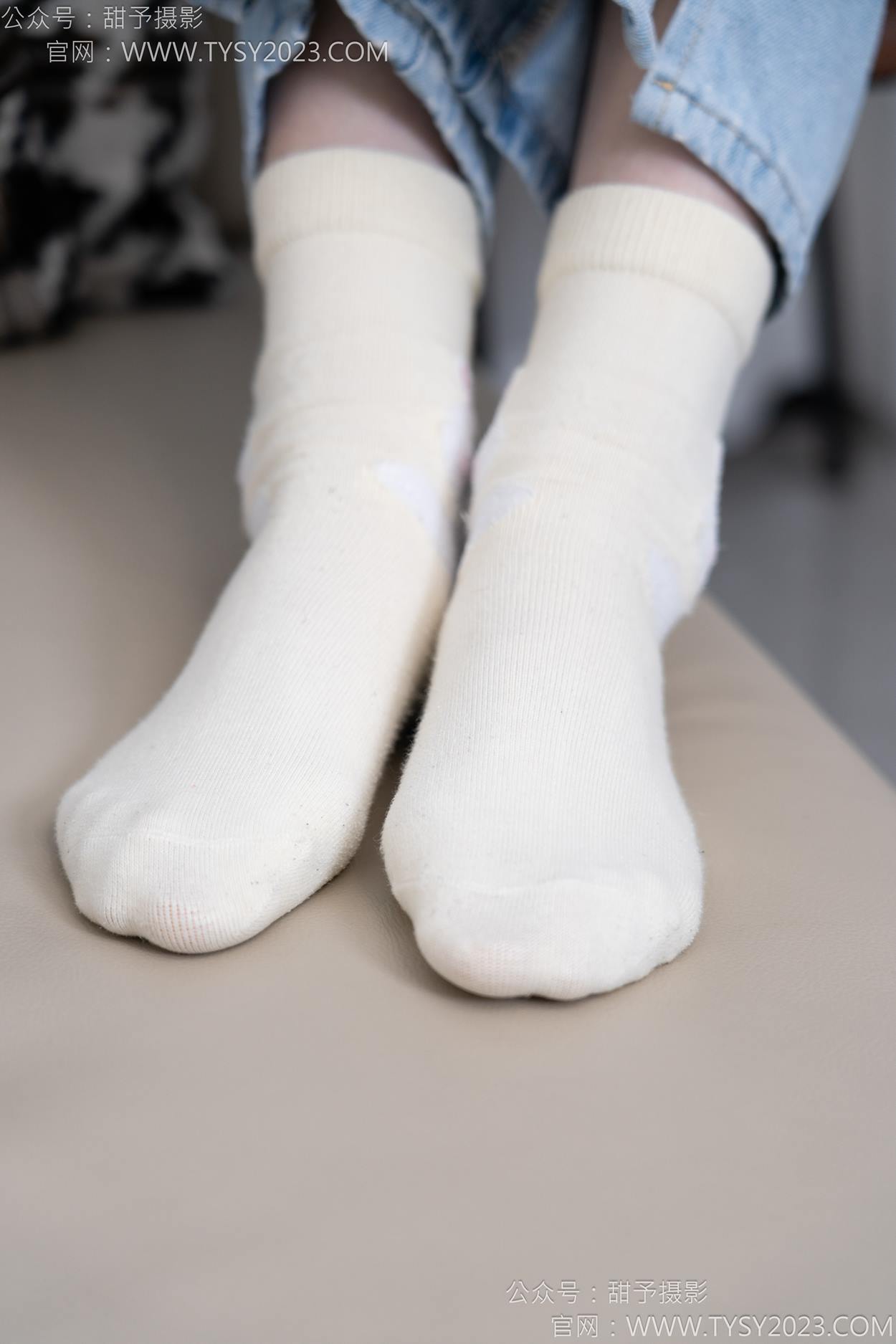 图片[40]-甜予摄影 NO.160 番茄-板鞋、印花棉袜、裸足[105P] – 速更版-美库