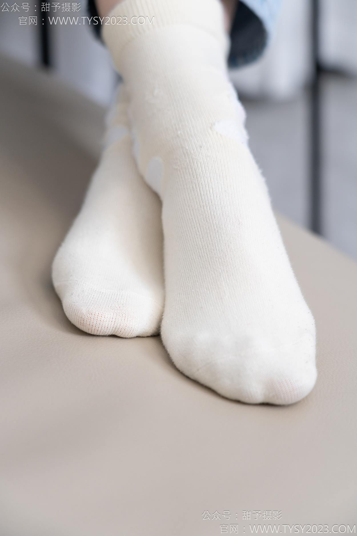 图片[51]-甜予摄影 NO.160 番茄-板鞋、印花棉袜、裸足[105P] – 速更版-美库