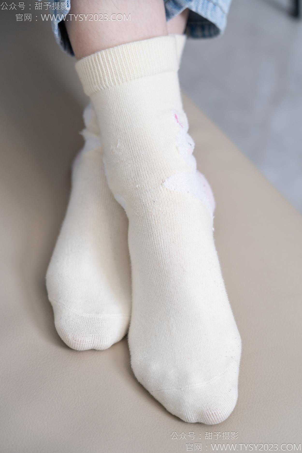 图片[54]-甜予摄影 NO.160 番茄-板鞋、印花棉袜、裸足[105P] – 速更版-美库