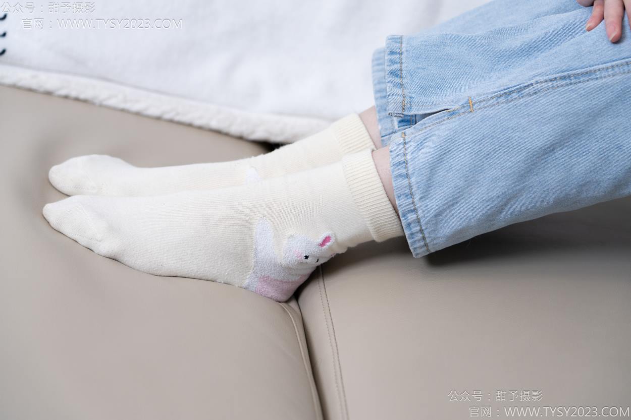 图片[58]-甜予摄影 NO.160 番茄-板鞋、印花棉袜、裸足[105P] – 速更版-美库