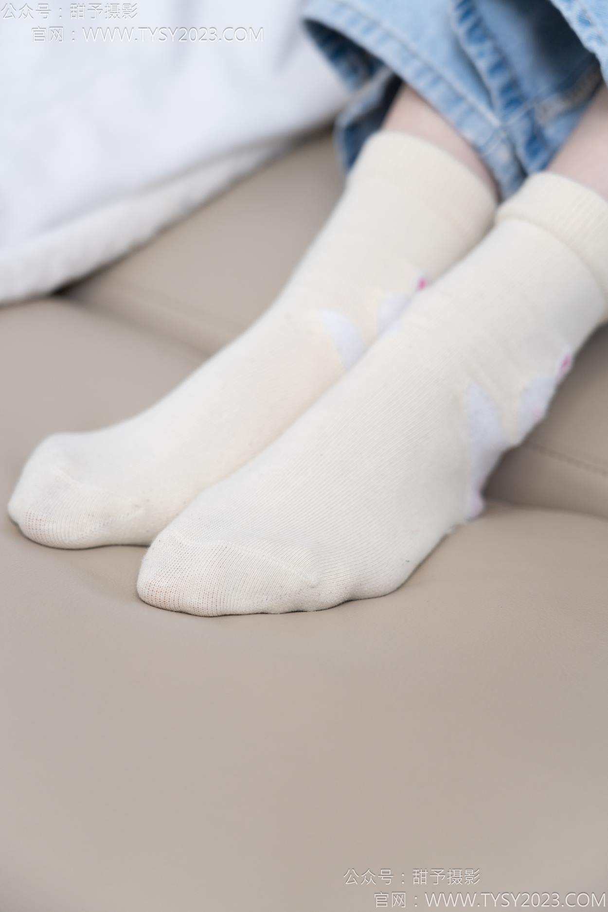图片[64]-甜予摄影 NO.160 番茄-板鞋、印花棉袜、裸足[105P] – 速更版-美库