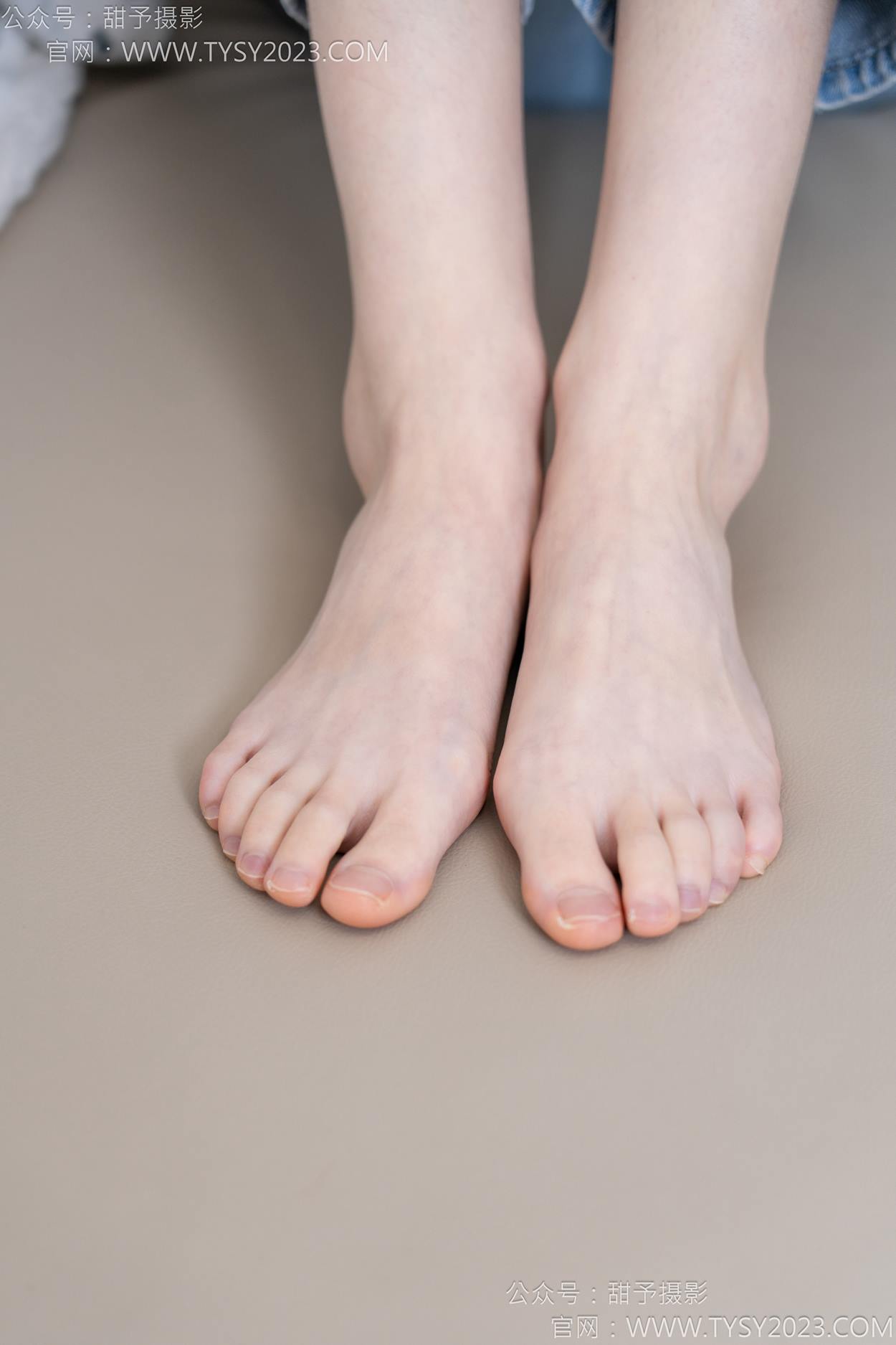 图片[78]-甜予摄影 NO.160 番茄-板鞋、印花棉袜、裸足[105P] – 速更版-美库