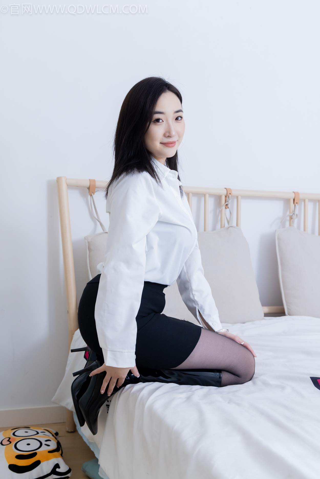 图片[109]-物恋传媒 NO.2333 恬恬-长靴、薄黑丝、长靴[168P] – 速更版-美库