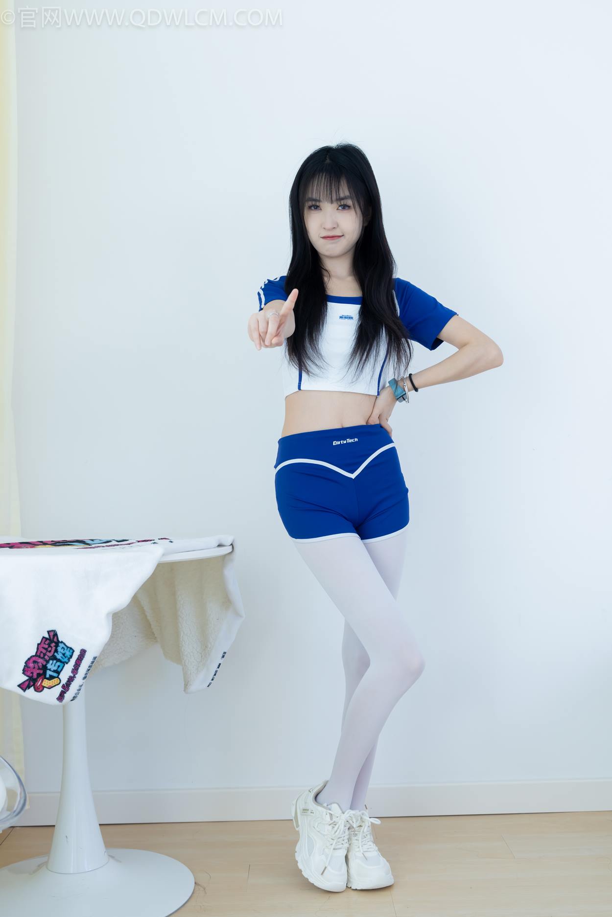 图片[14]-物恋传媒 NO.2334 嘉木-运动鞋、厚白丝、裸足、裸足[190P] – 速更版-美库