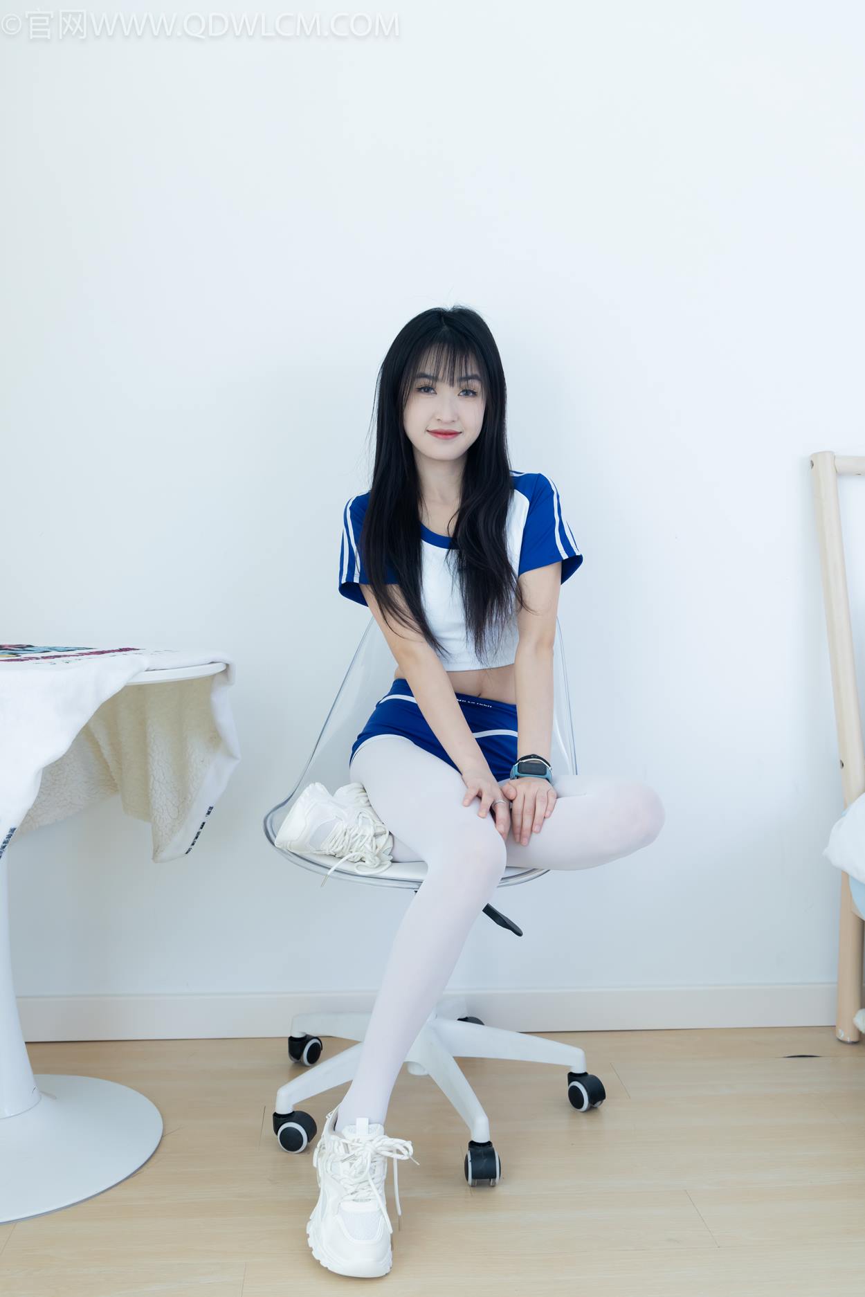 图片[39]-物恋传媒 NO.2334 嘉木-运动鞋、厚白丝、裸足、裸足[190P] – 速更版-美库