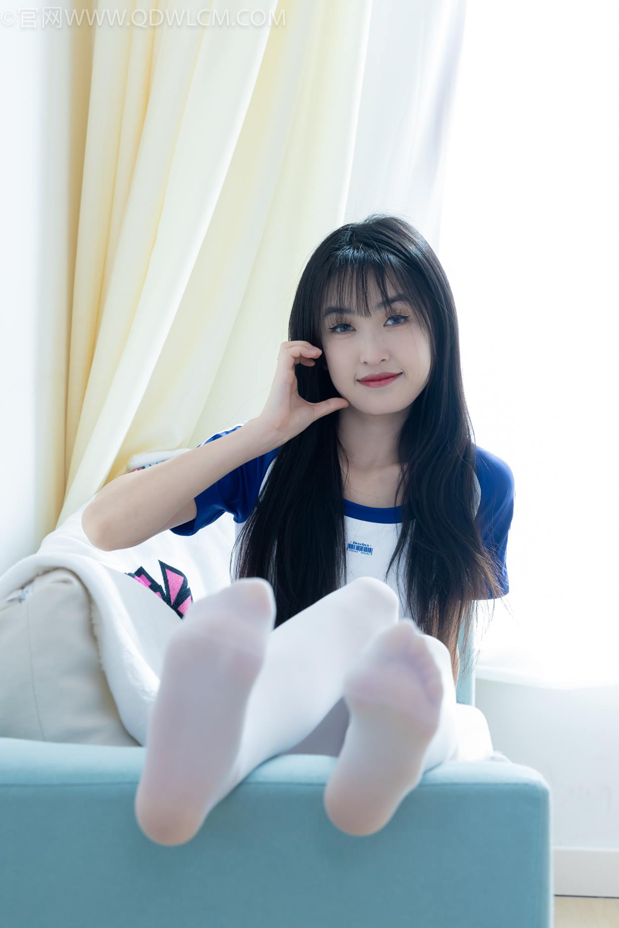 图片[41]-物恋传媒 NO.2334 嘉木-运动鞋、厚白丝、裸足、裸足[190P] – 速更版-美库