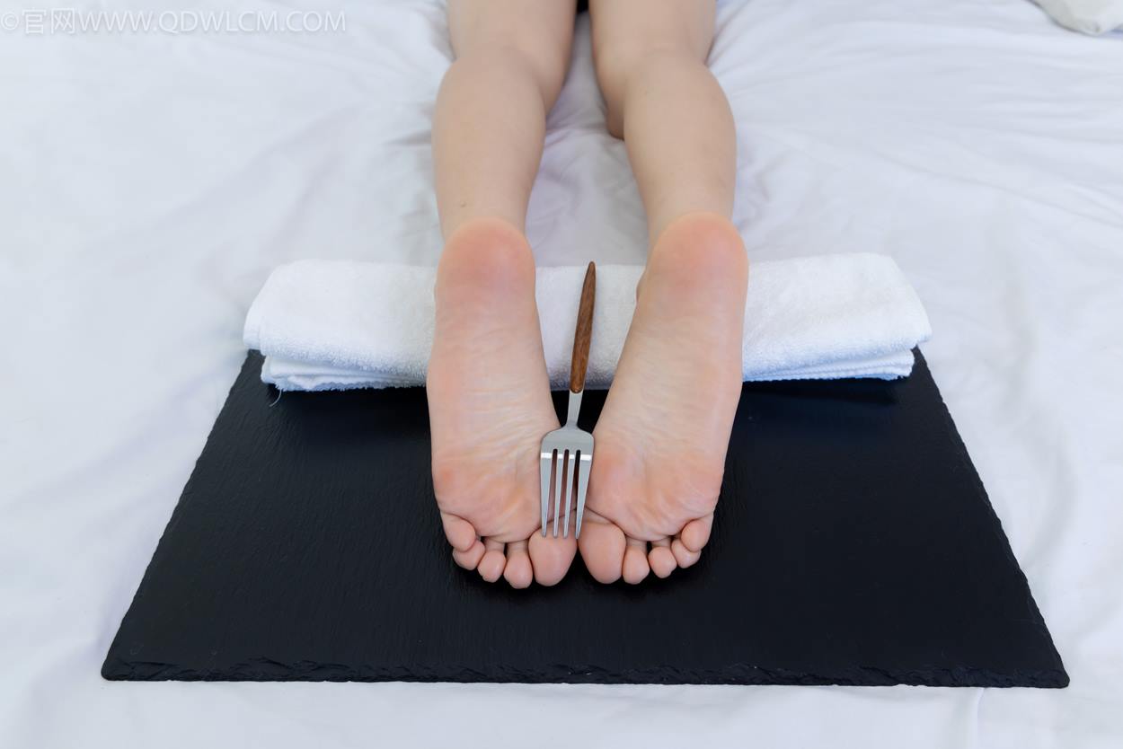 图片[80]-物恋传媒 NO.2334 嘉木-运动鞋、厚白丝、裸足、裸足[190P] – 速更版-美库