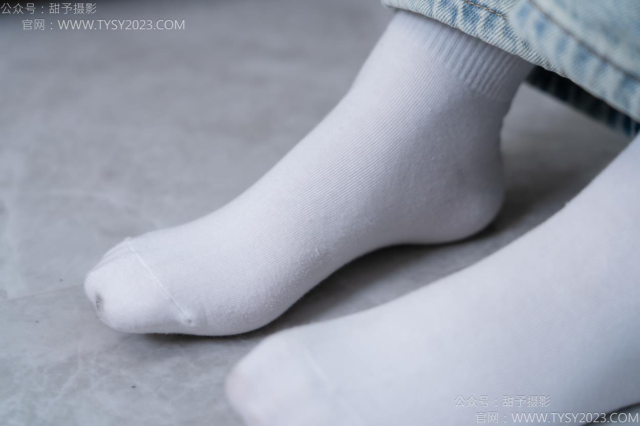 图片[23]-甜予摄影 NO.162 知知-皮鞋、白棉袜、裸足[84P] – 速更版-美库
