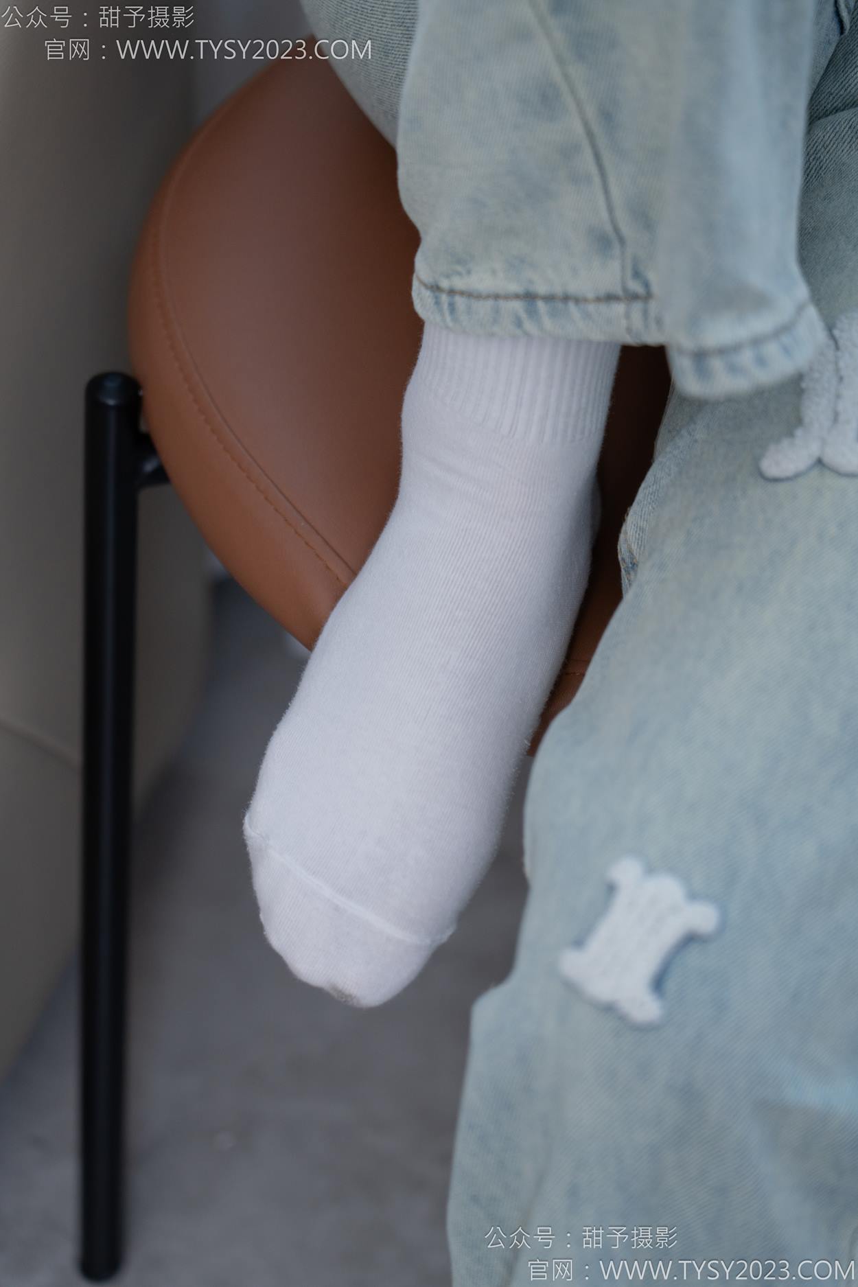 图片[28]-甜予摄影 NO.162 知知-皮鞋、白棉袜、裸足[84P] – 速更版-美库
