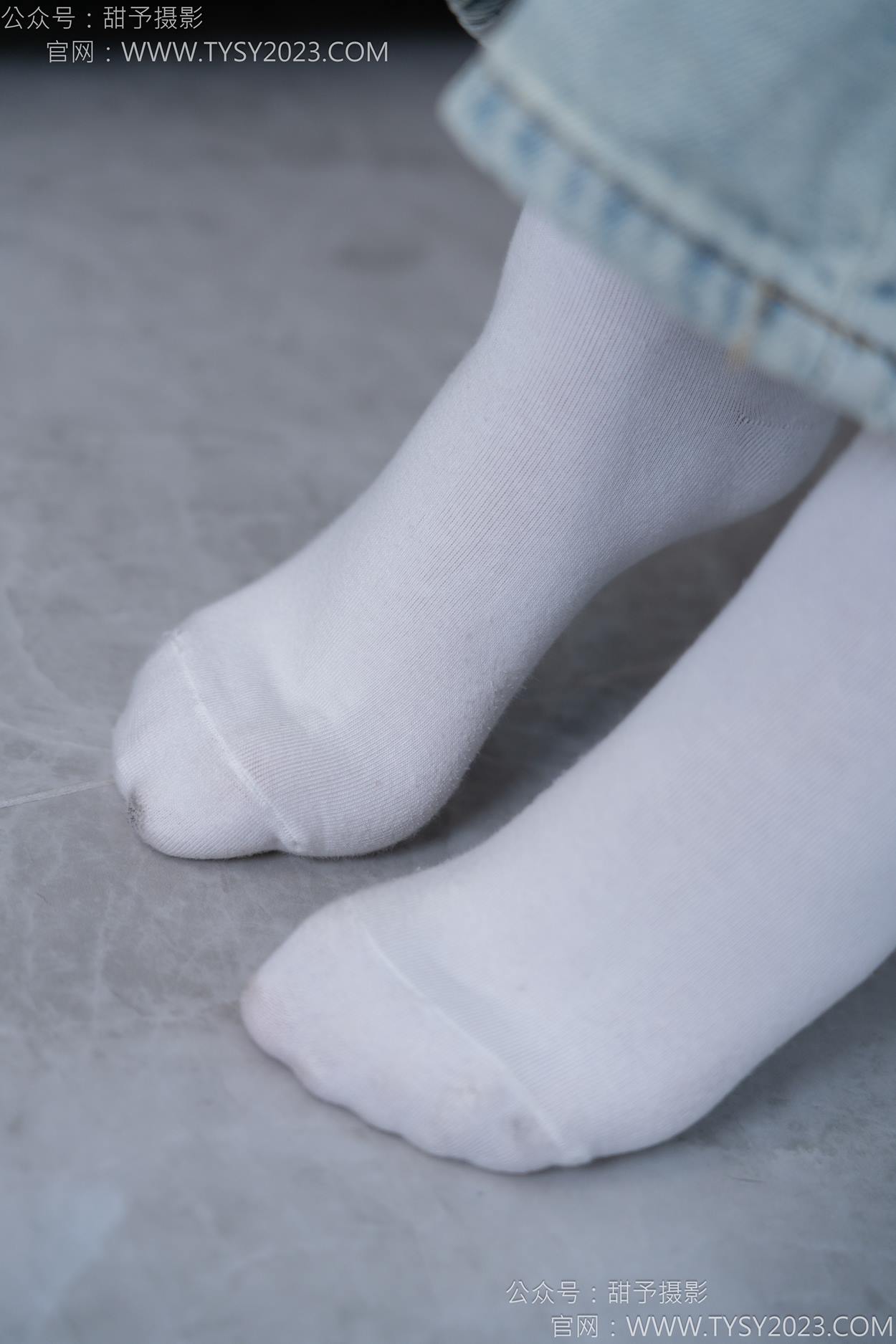 图片[32]-甜予摄影 NO.162 知知-皮鞋、白棉袜、裸足[84P] – 速更版-美库
