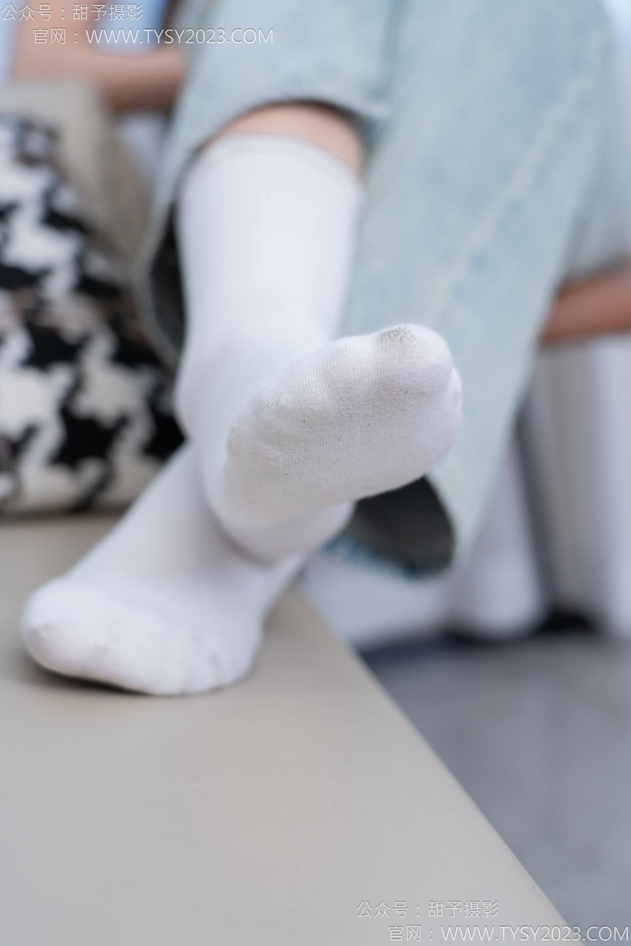 图片[39]-甜予摄影 NO.162 知知-皮鞋、白棉袜、裸足[84P] – 速更版-美库