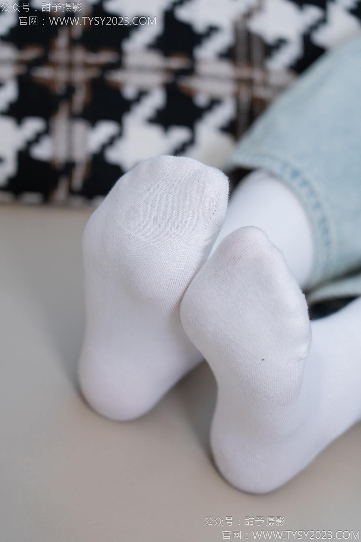 图片[42]-甜予摄影 NO.162 知知-皮鞋、白棉袜、裸足[84P] – 速更版-美库