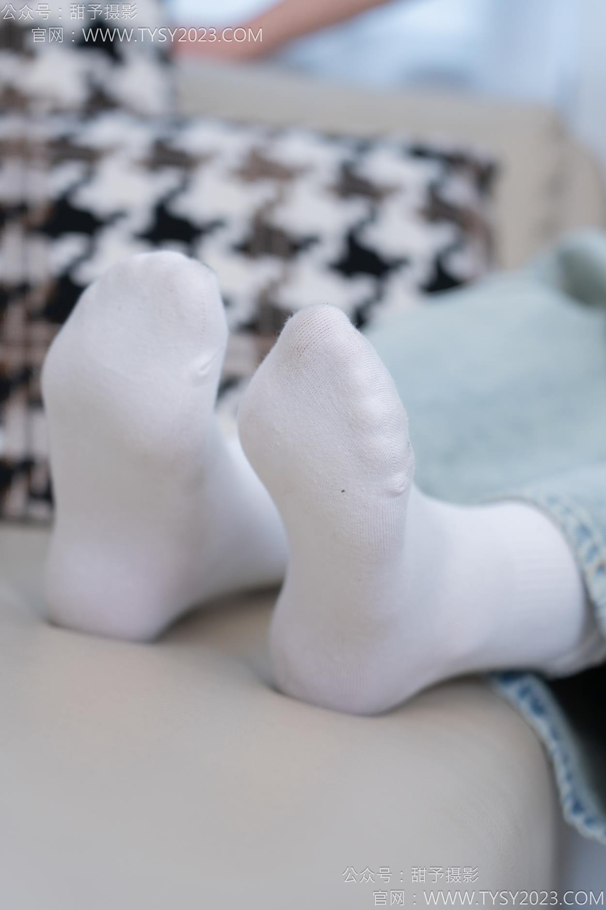 图片[44]-甜予摄影 NO.162 知知-皮鞋、白棉袜、裸足[84P] – 速更版-美库